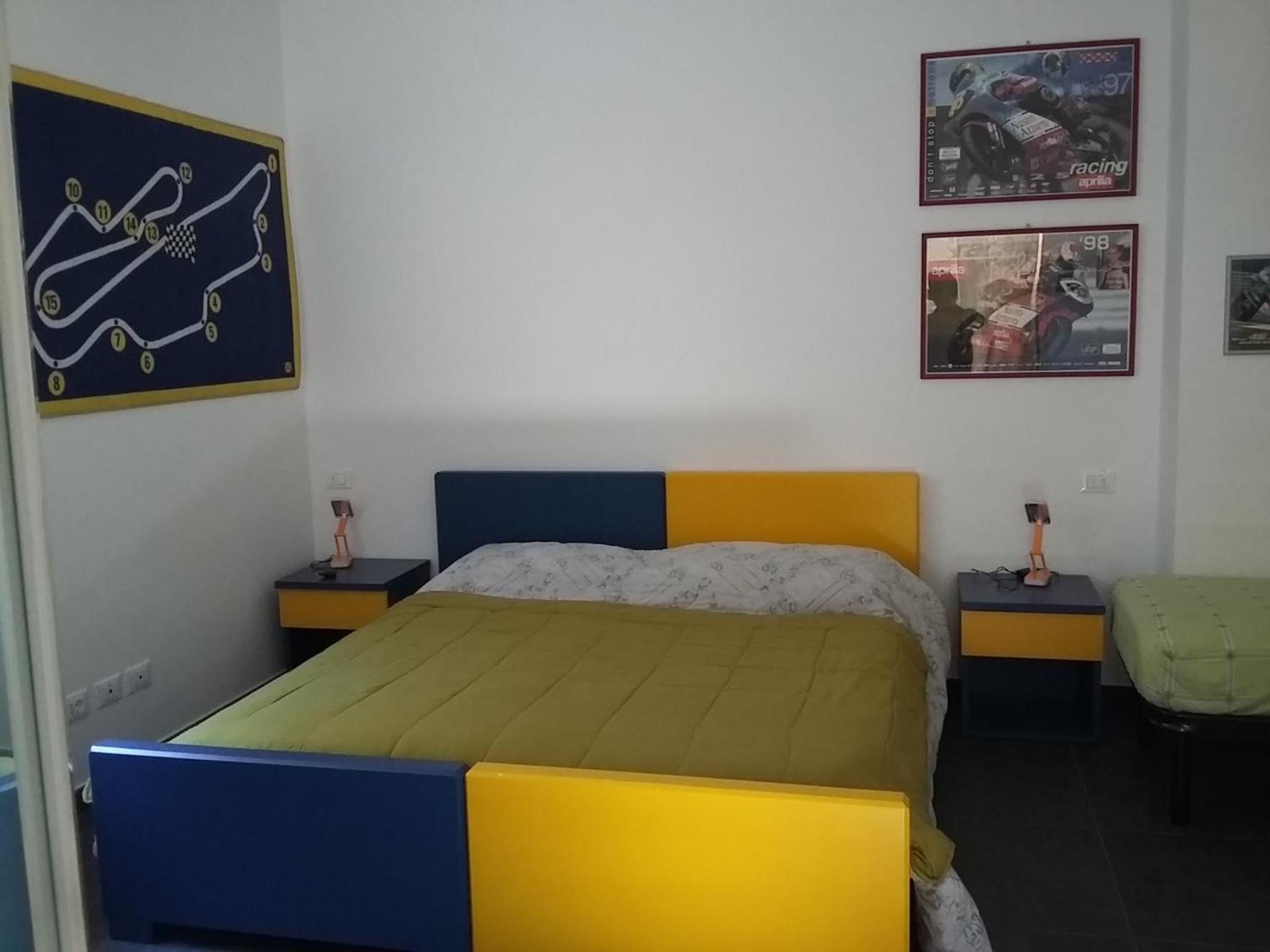 Triple Room with Private Bathroom - Photo 6