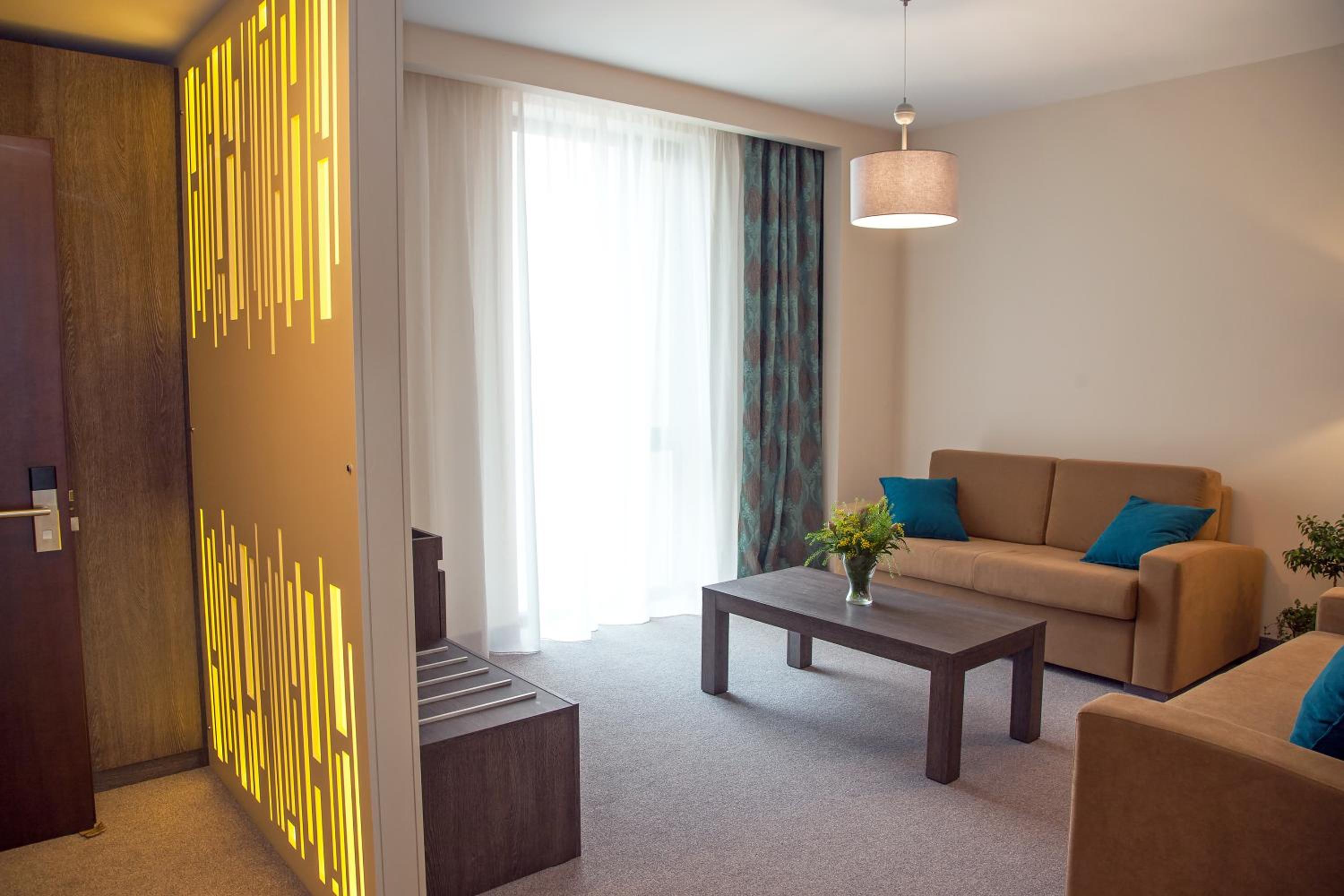 Junior Suite - Photo 11