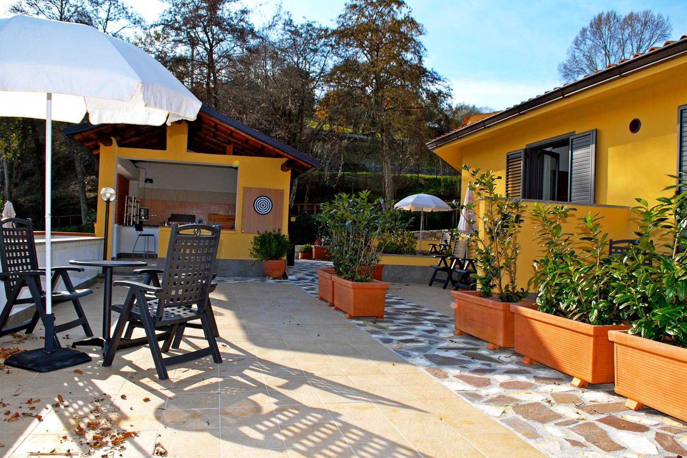 Double or Twin Room with Garden View photo 3