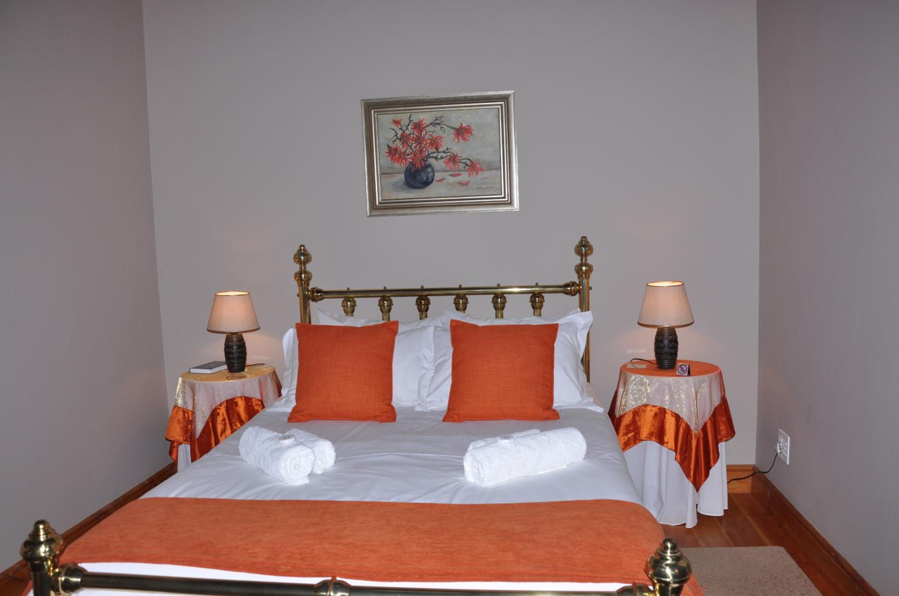Double or Twin Room with Bathroom photo 1