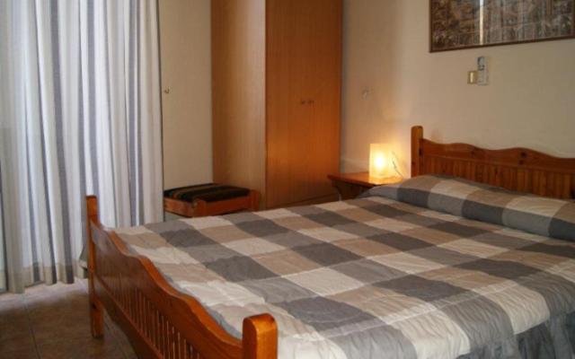 Budget Double Room photo 1