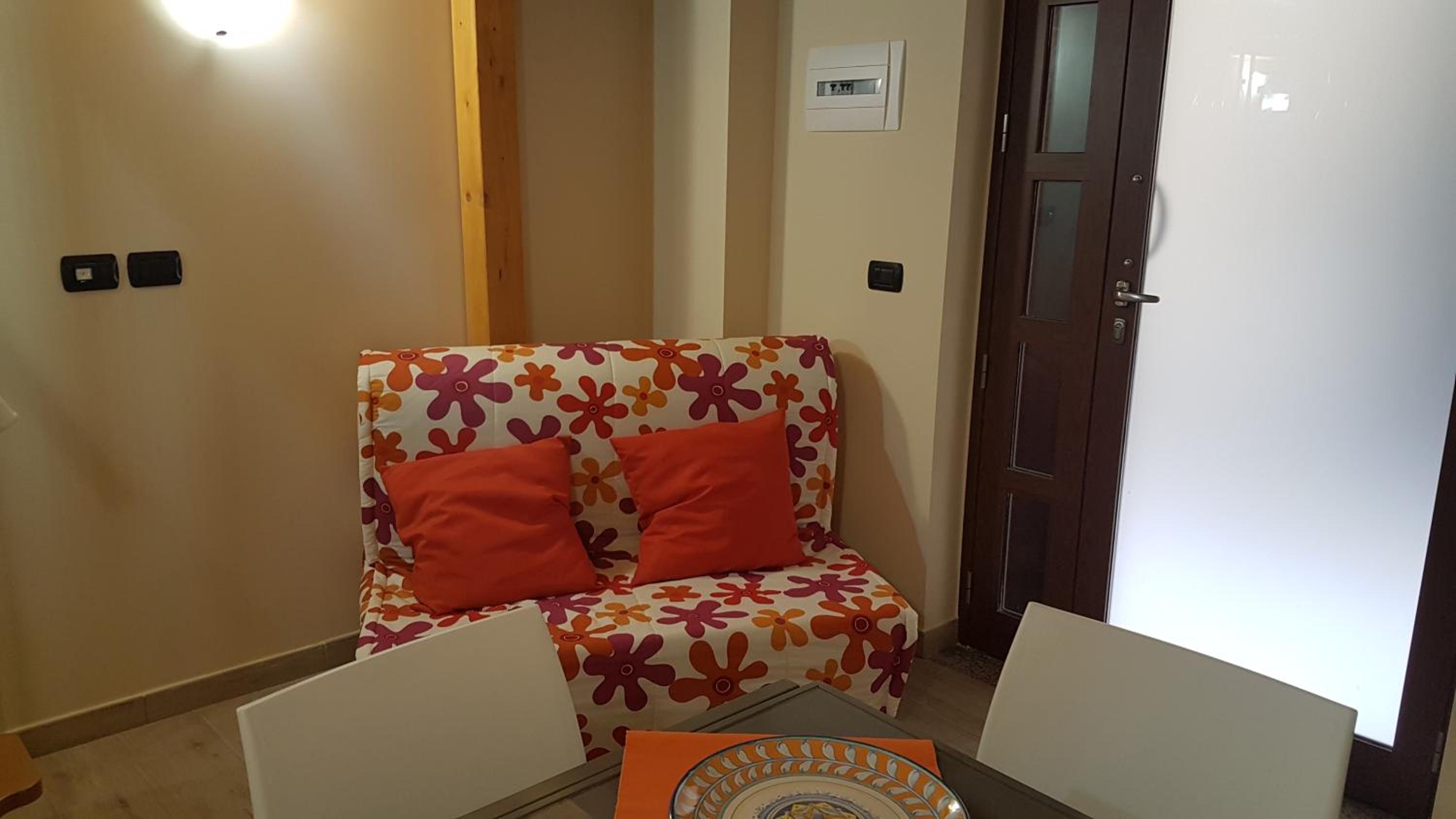 Apartment - Ground Floor photo 2