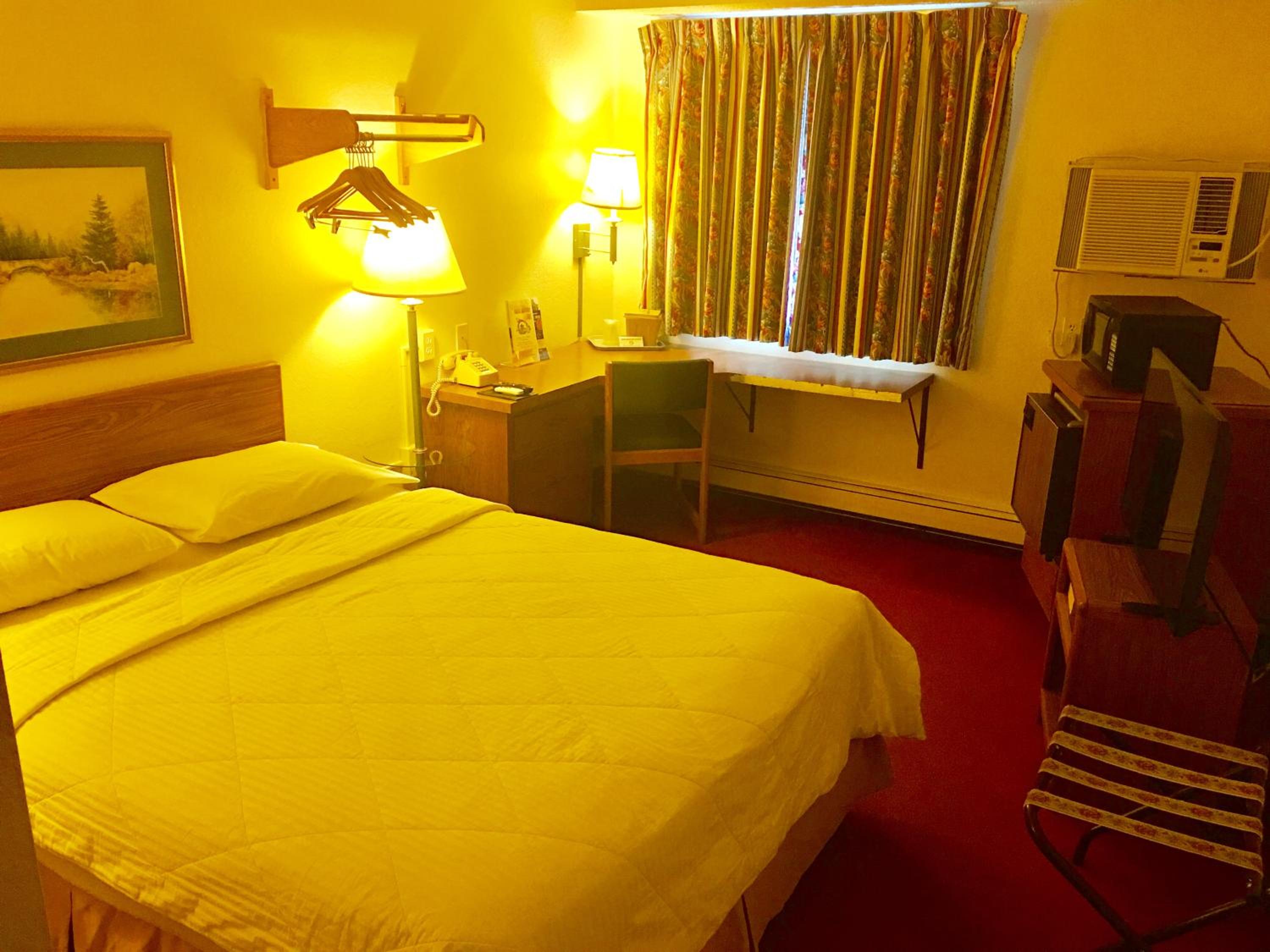 Queen Room - Photo 3