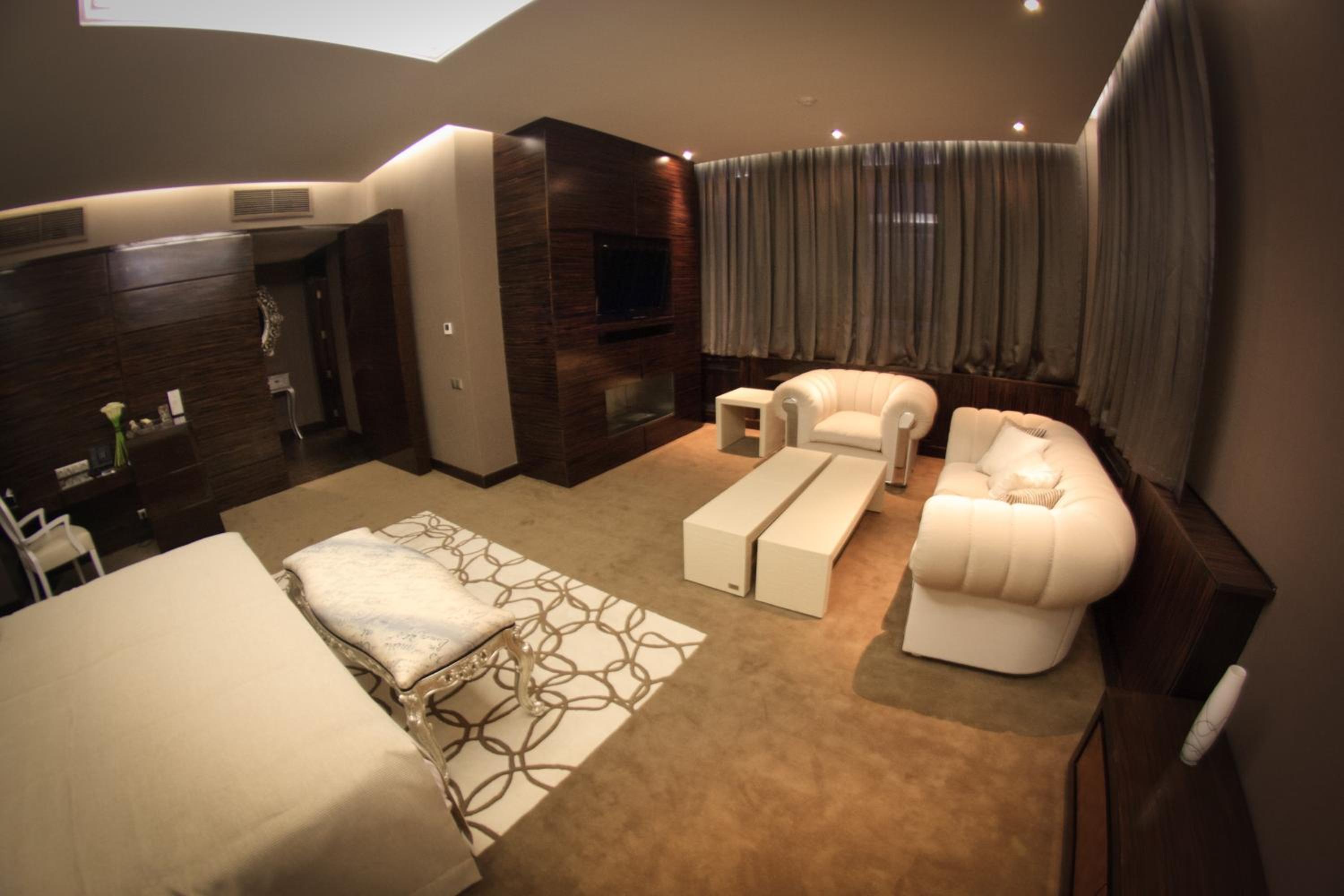 Grand Suite - Photo 1