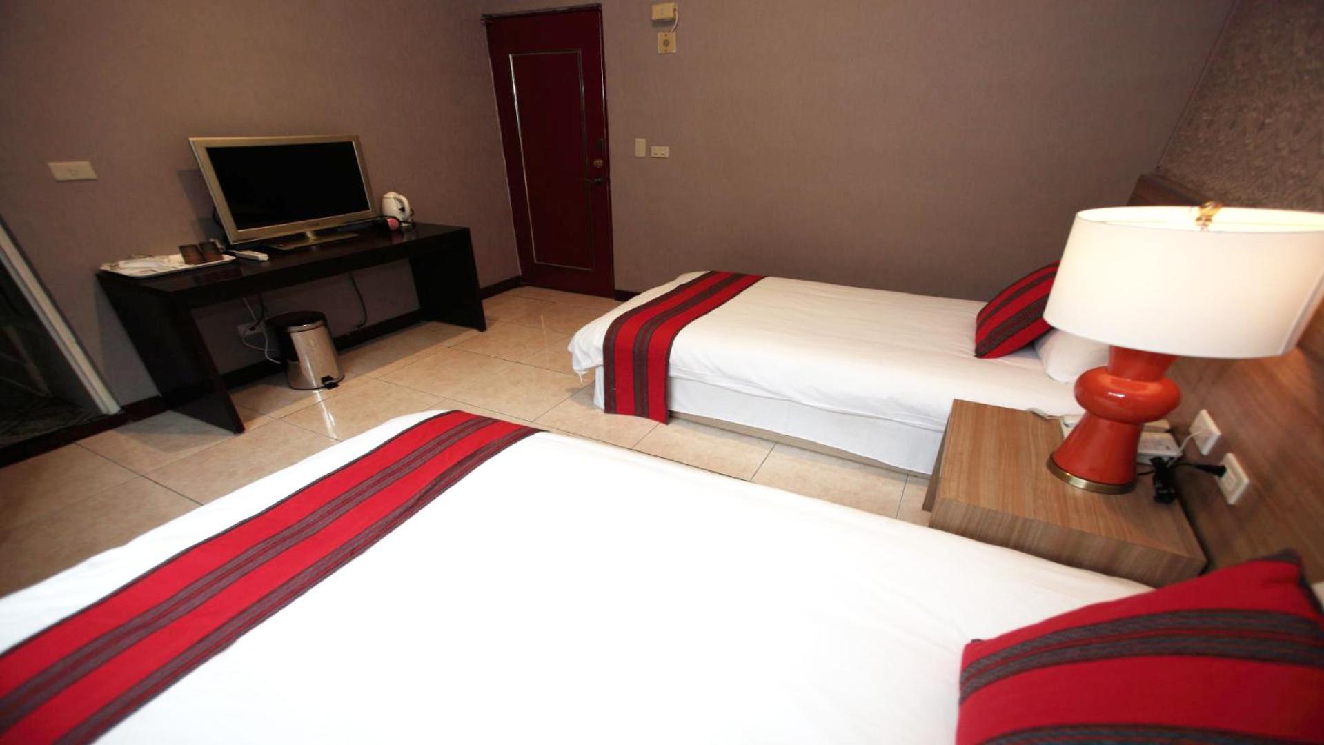 Double Room with Private Bathroom photo 1