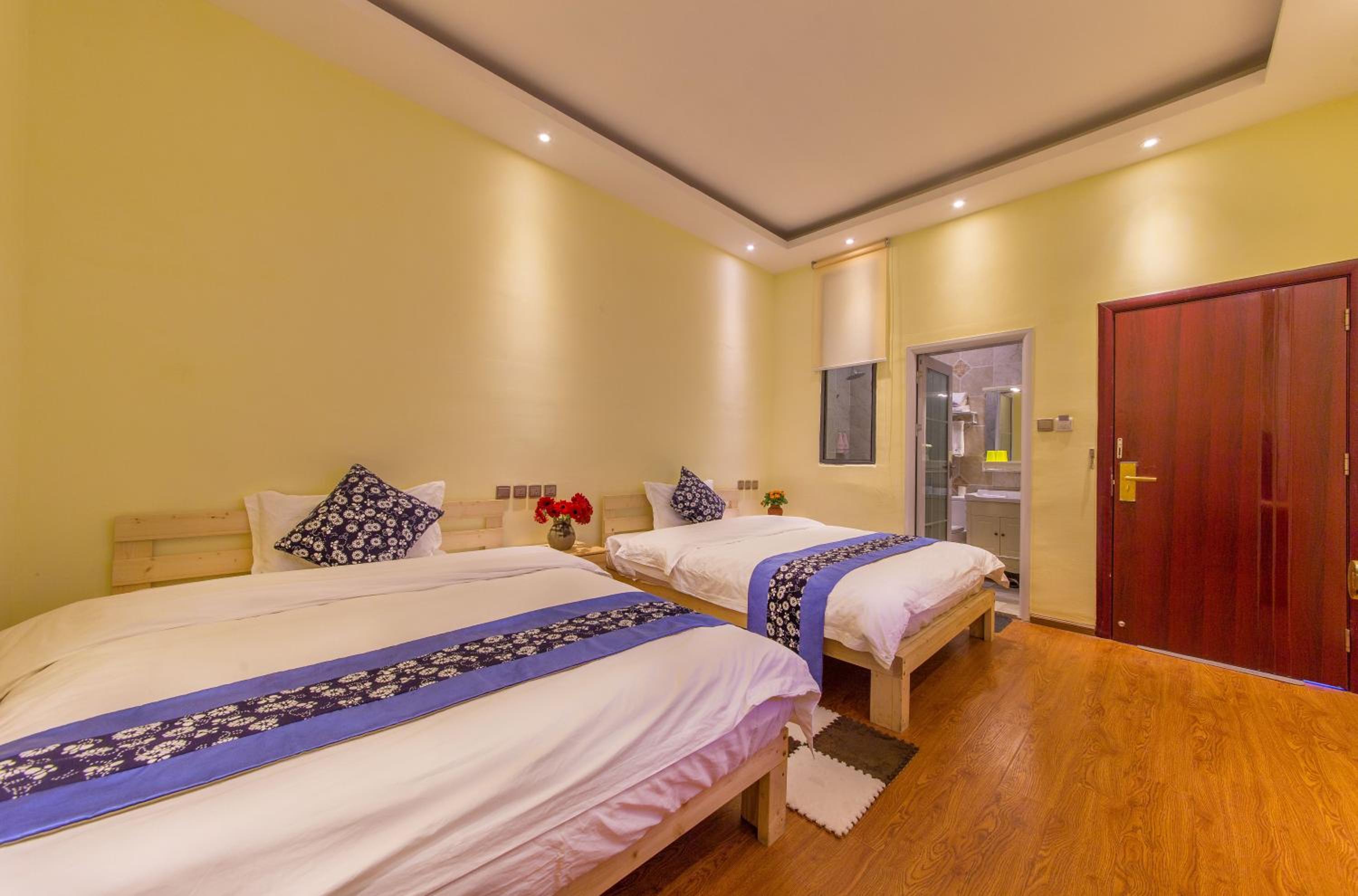 Double Room with Two Double Beds photo 1