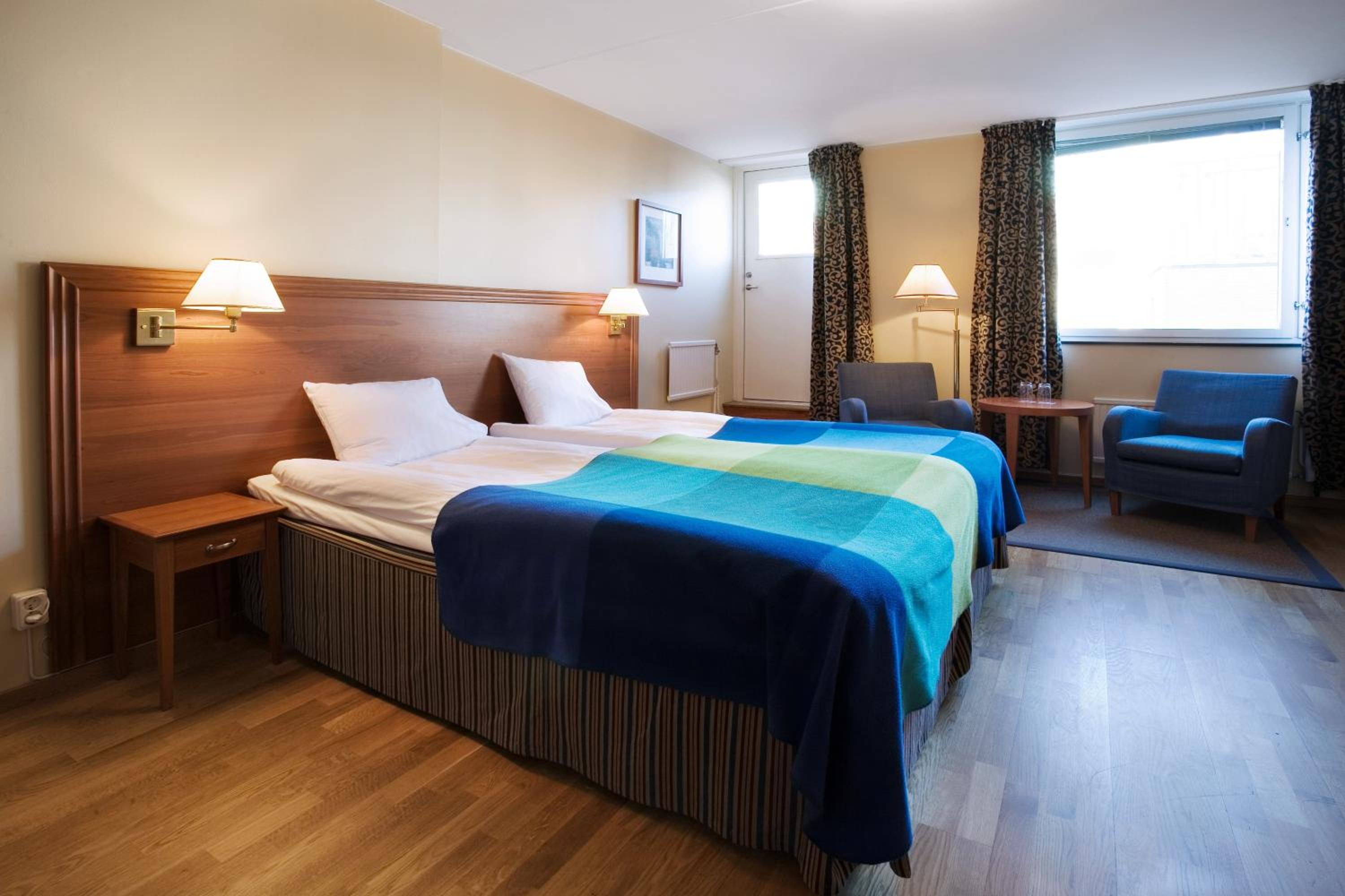 Deluxe Double Room - Photo 7