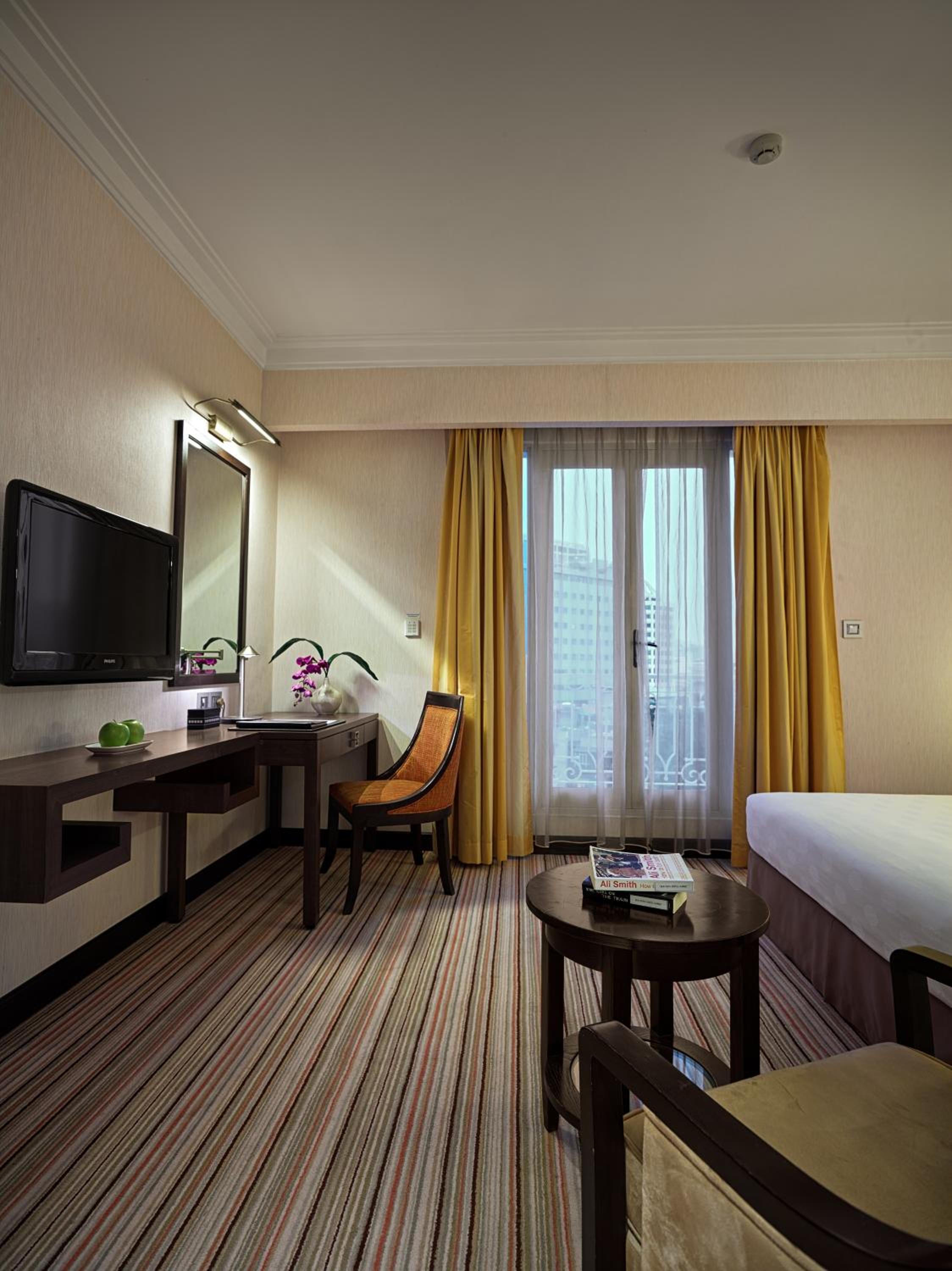 Executive Room - Free Dinner