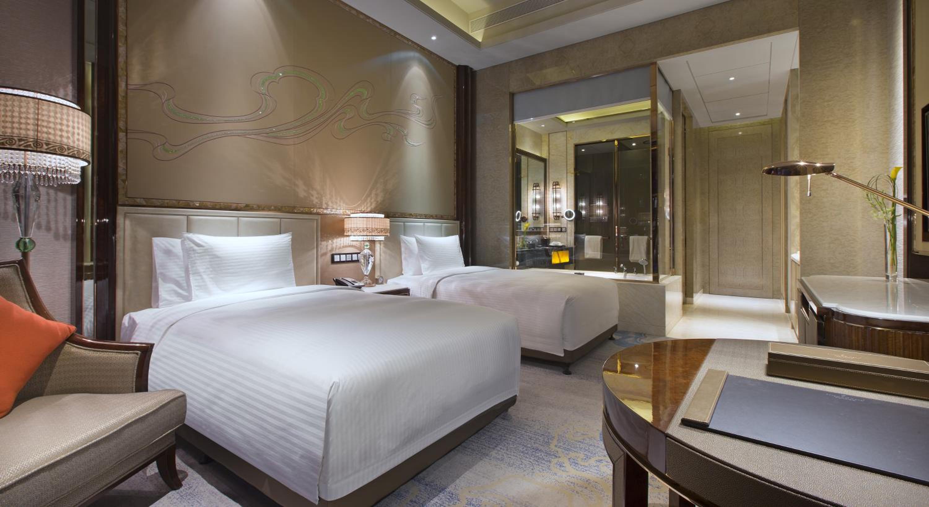 Executive Deluxe Twin Room