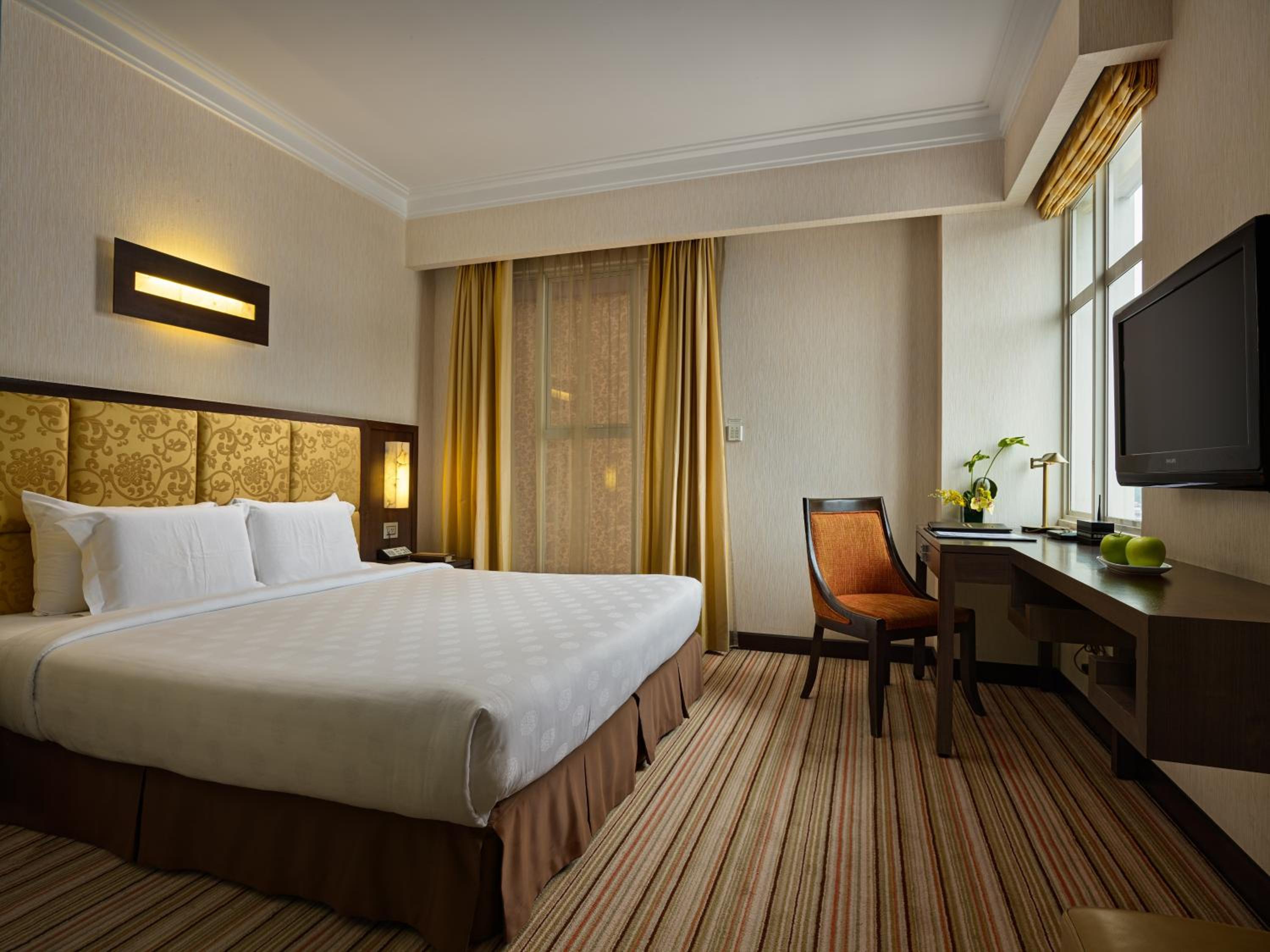 Premium Deluxe Double or Twin Room