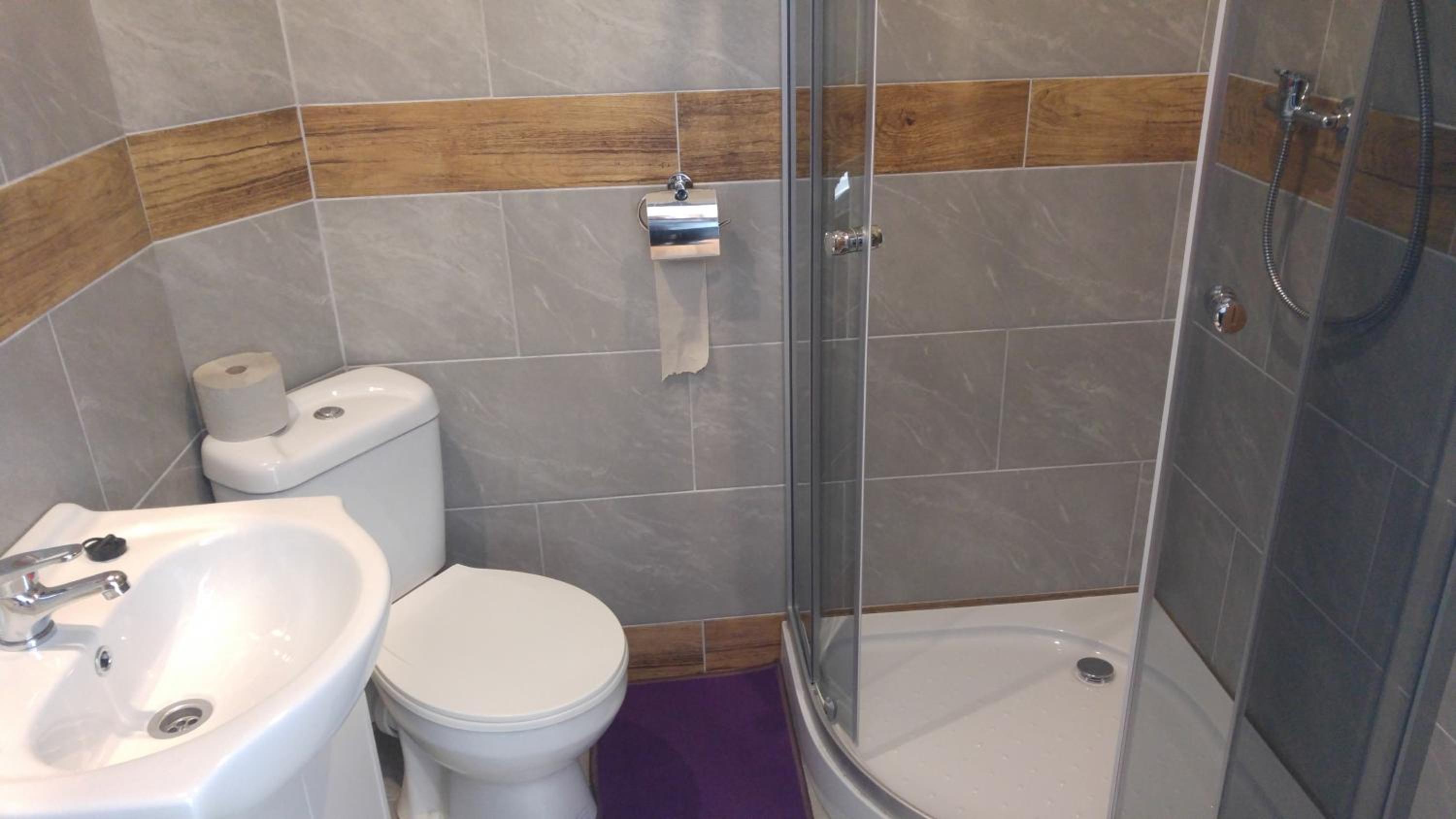 Comfort Triple Room - Photo 18