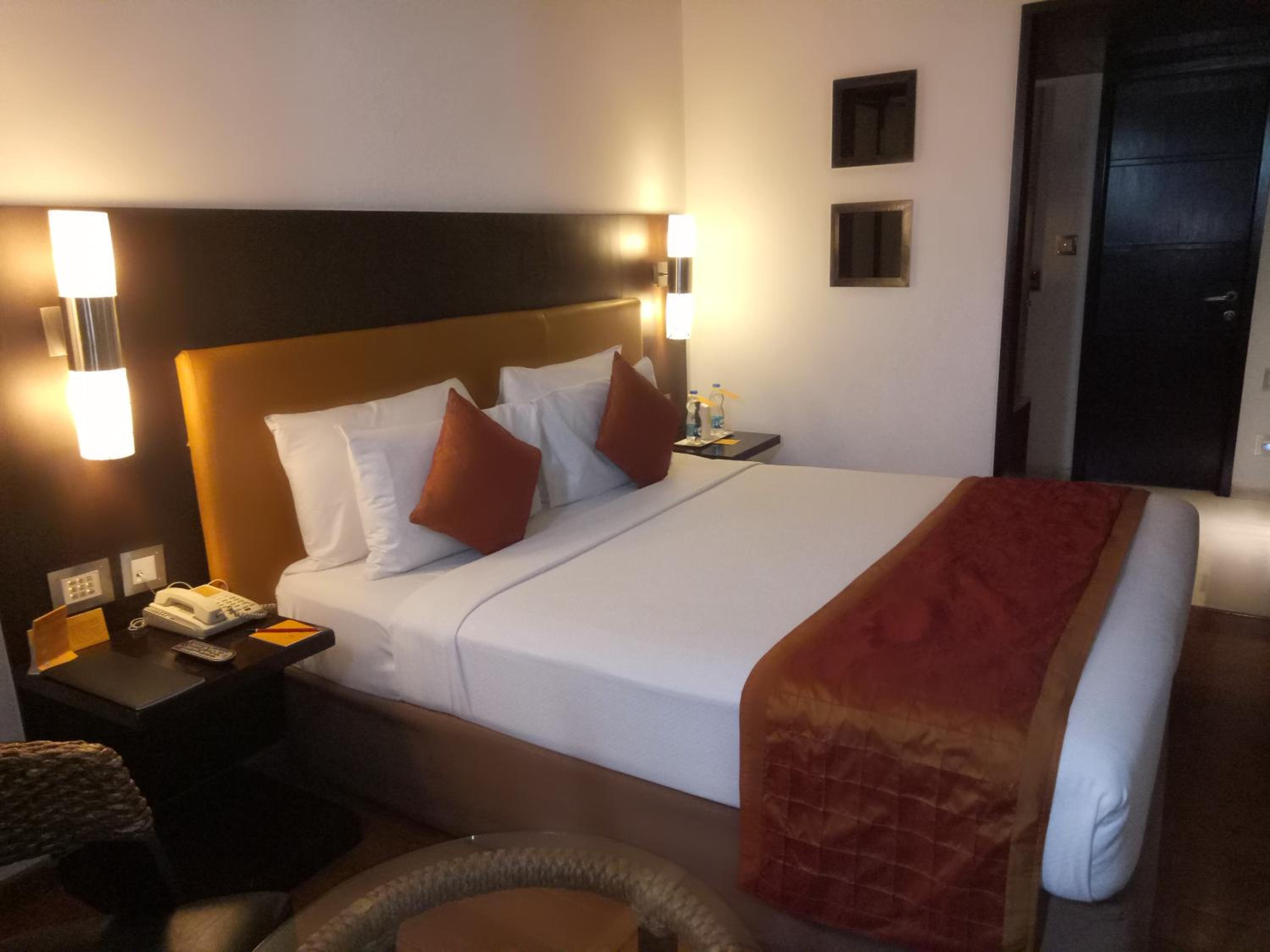 Club Iris Room - Photo 1