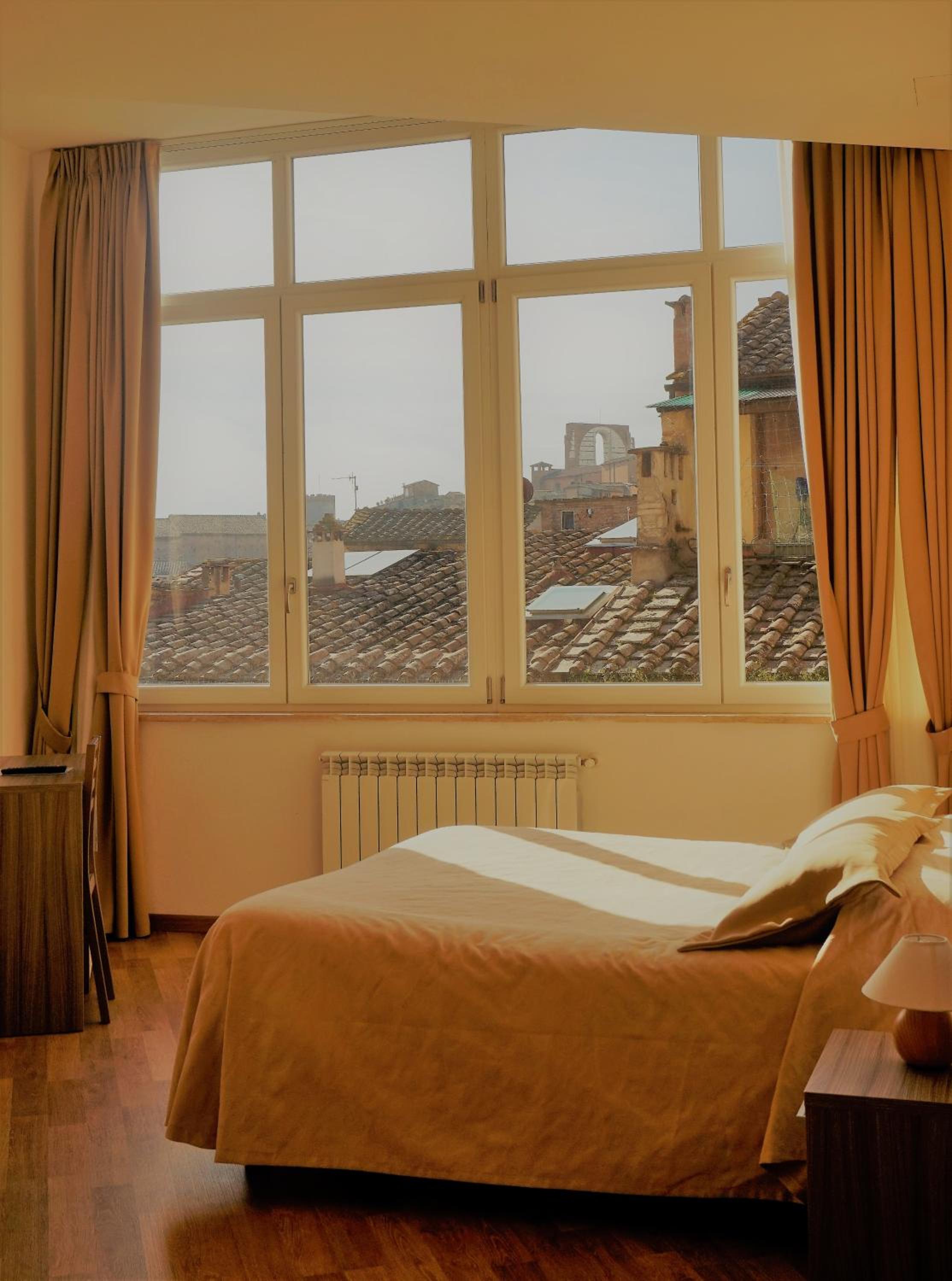 Double Room - Photo 21