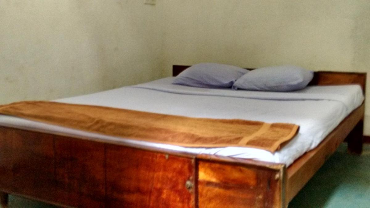 Standard Double Room with Fan photo 2