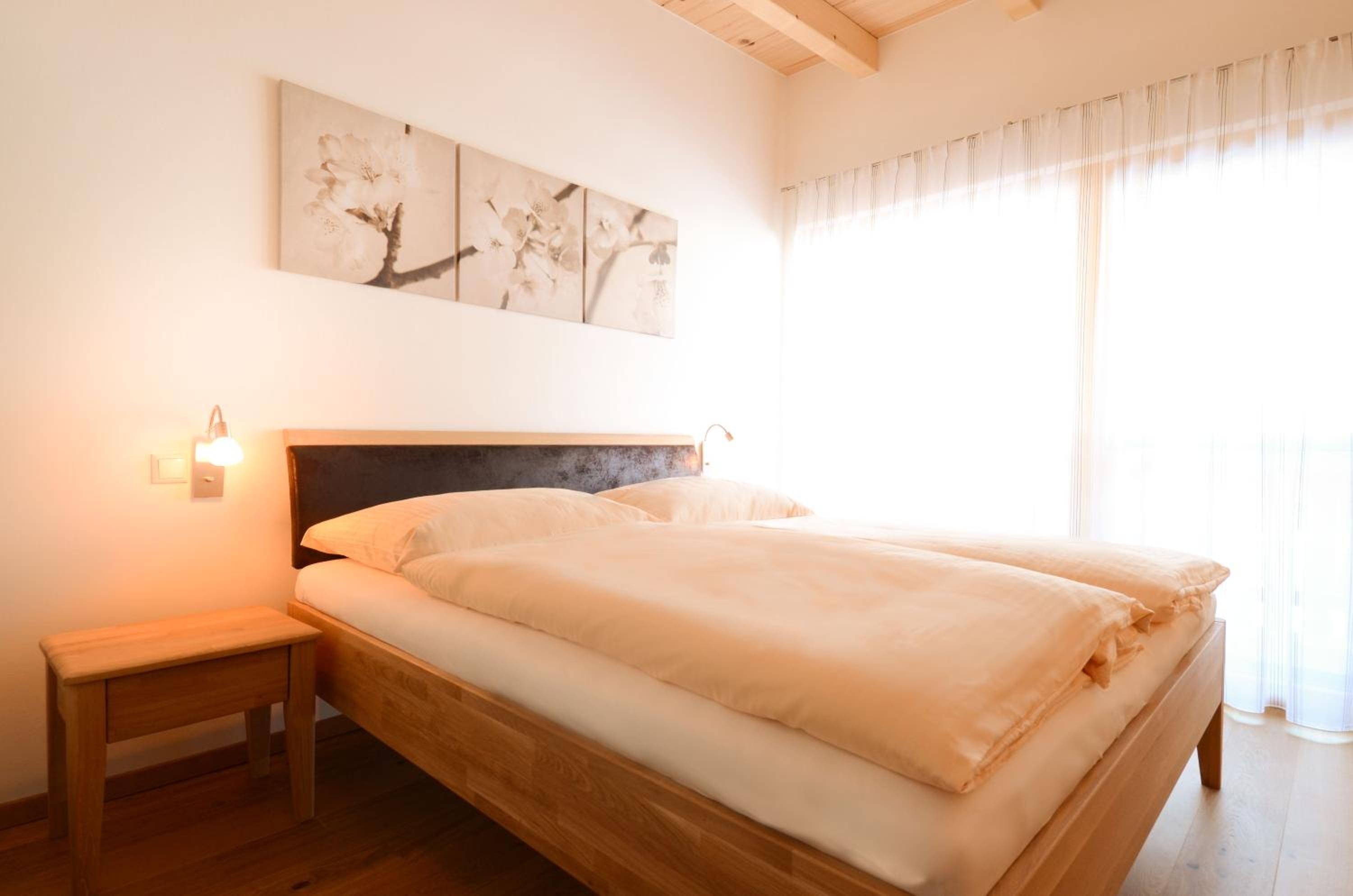Standard Two-Bedroom Apartment with Balcony photo 2