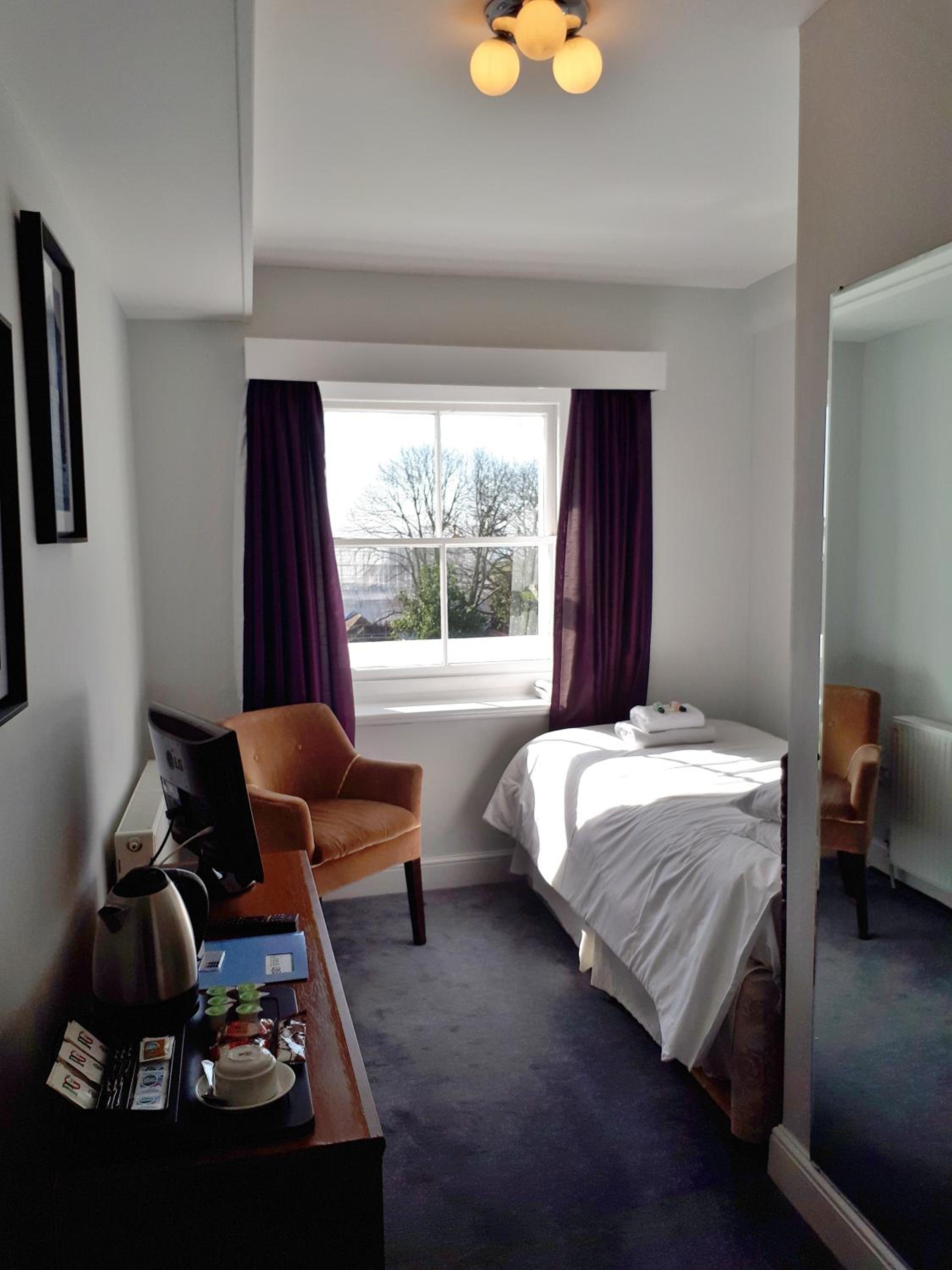 Single Room