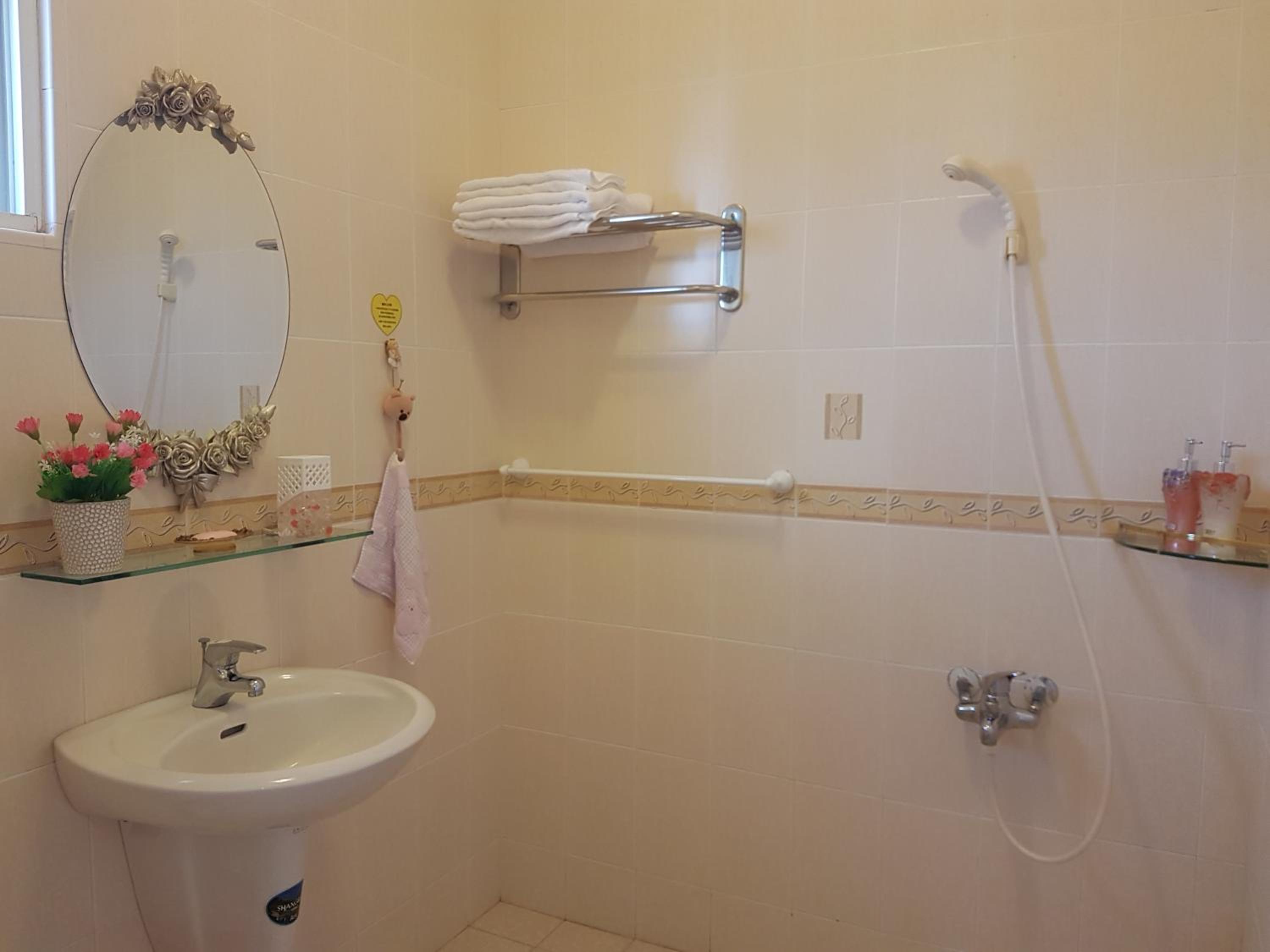 Standard Double Room photo 3