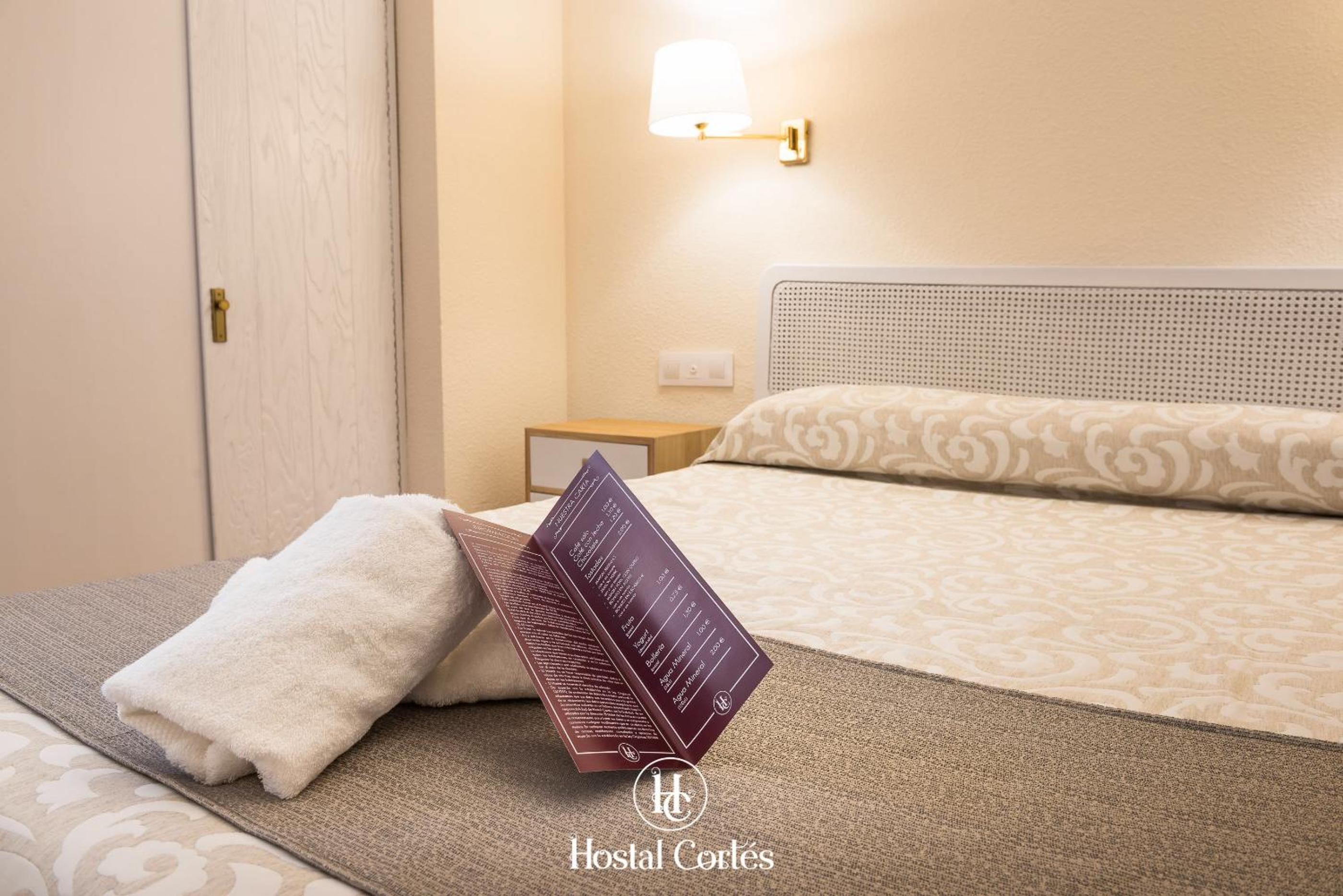 Double Room - Photo 3