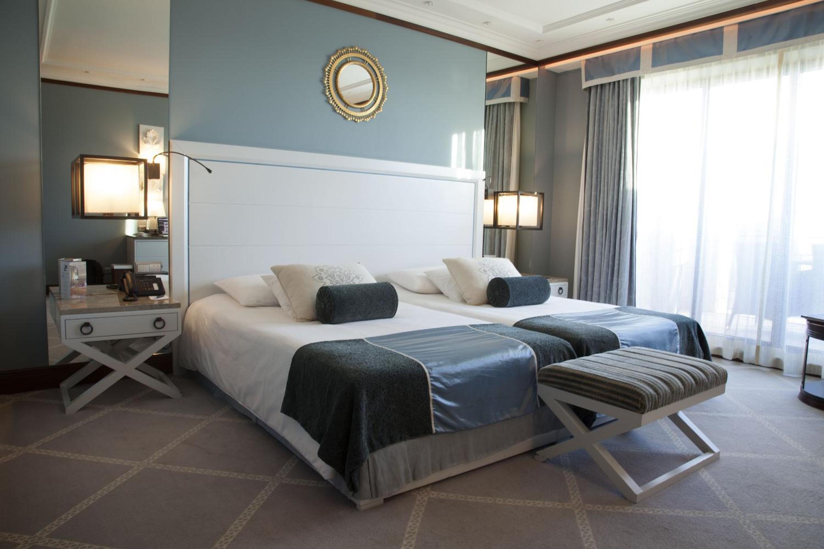 Deluxe Double Room with Sea View - Photo 1
