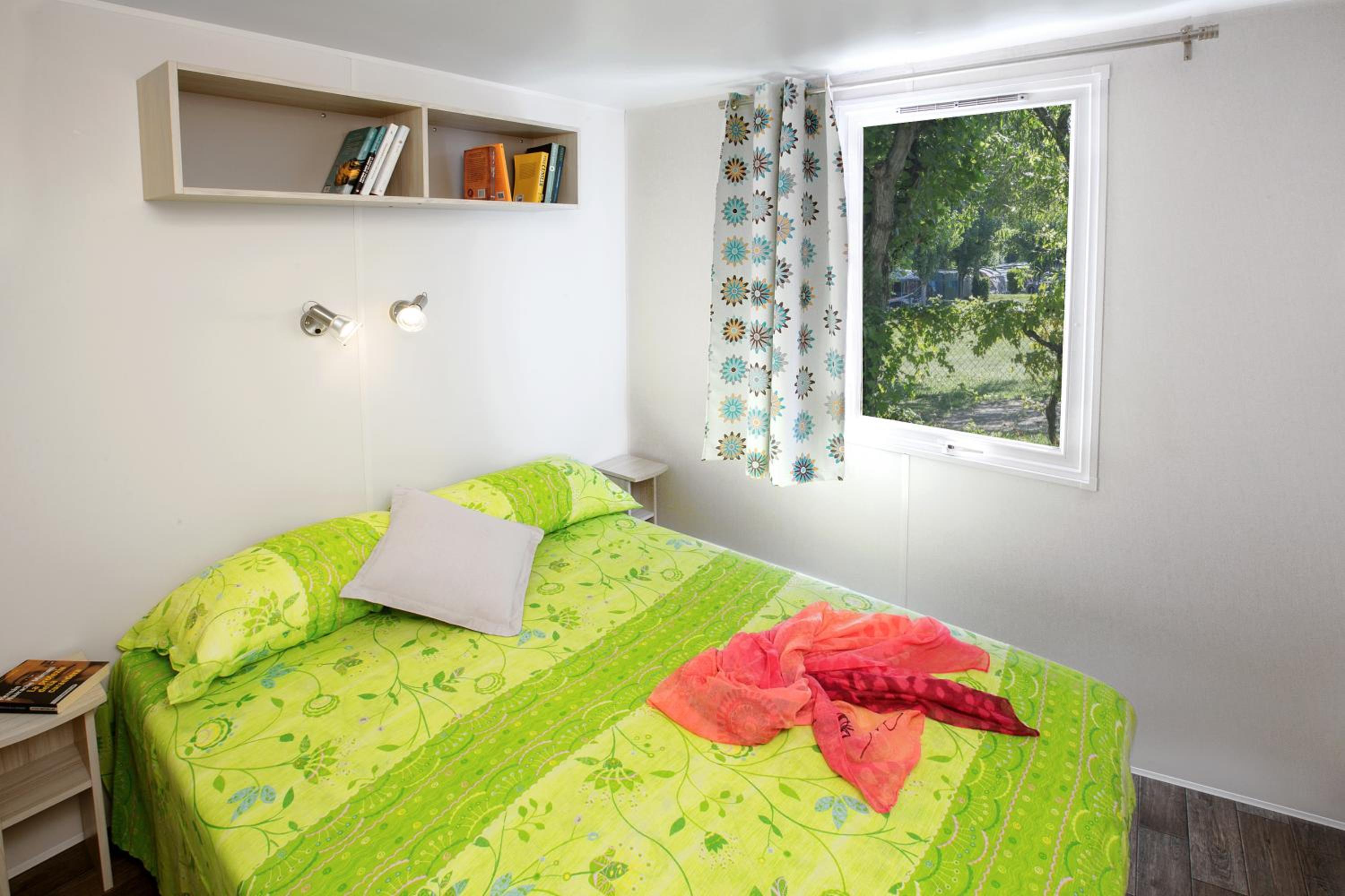 Standard Mobile Home photo 2
