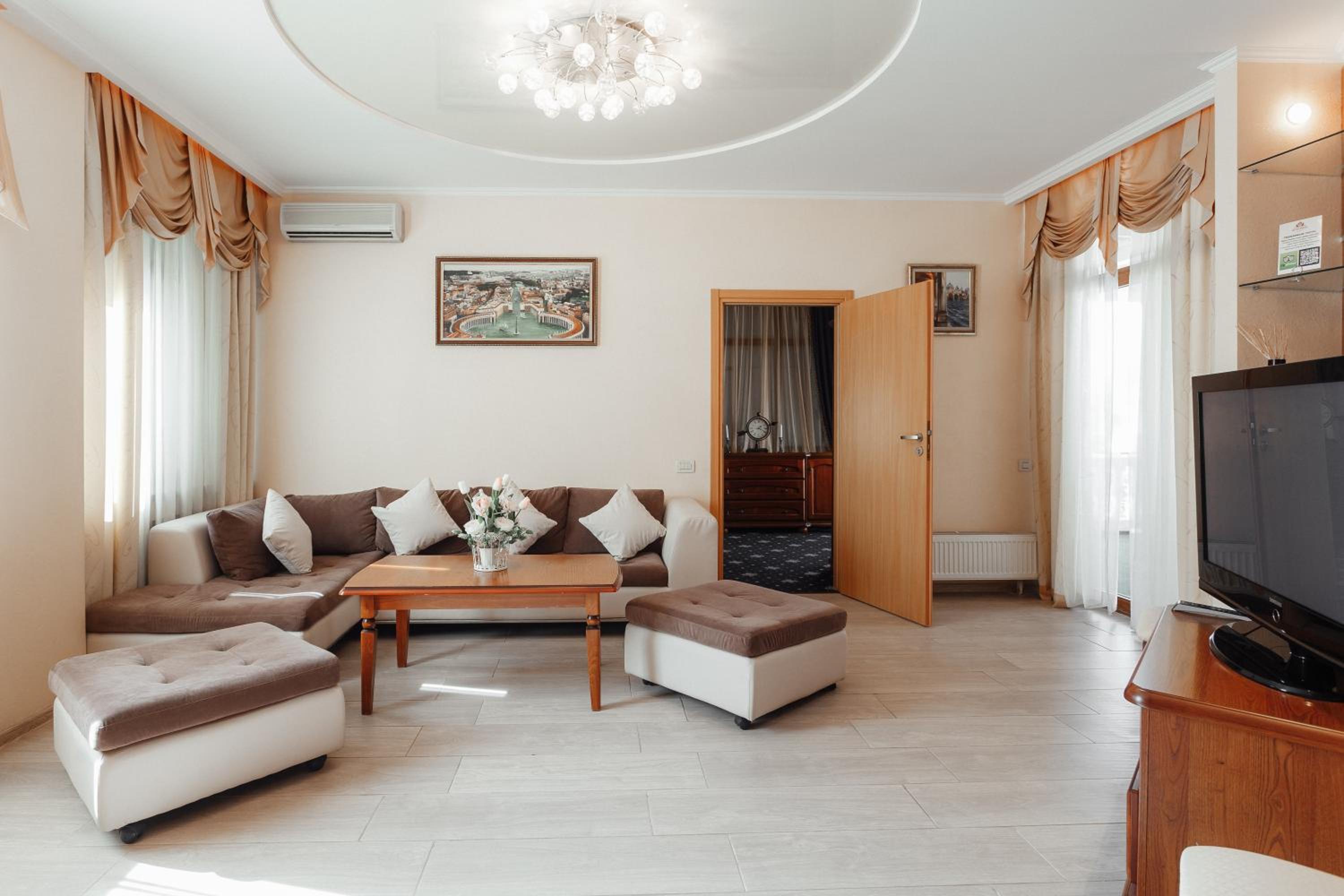 Presidential Suite
