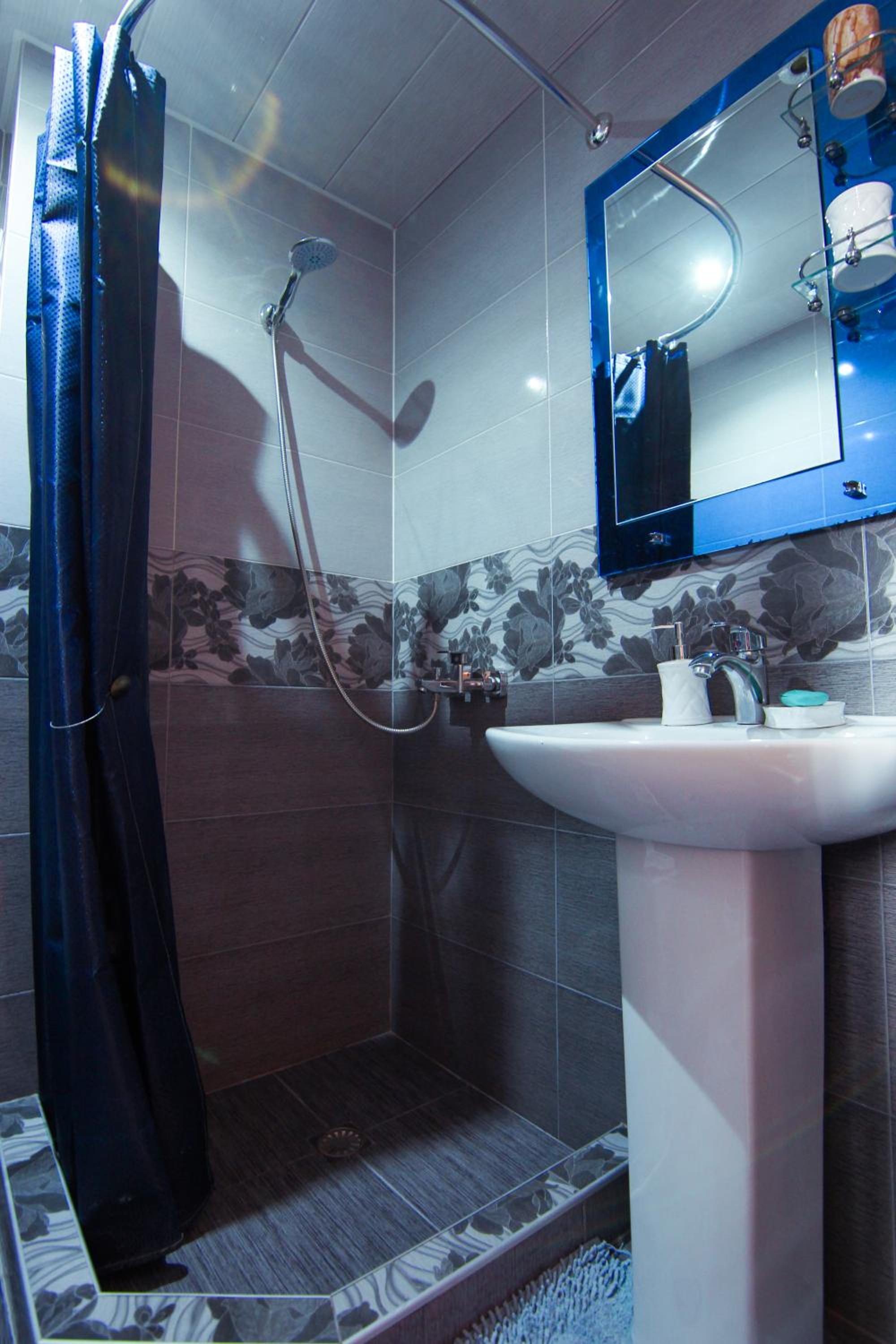 Deluxe Double Room with Bath photo 2