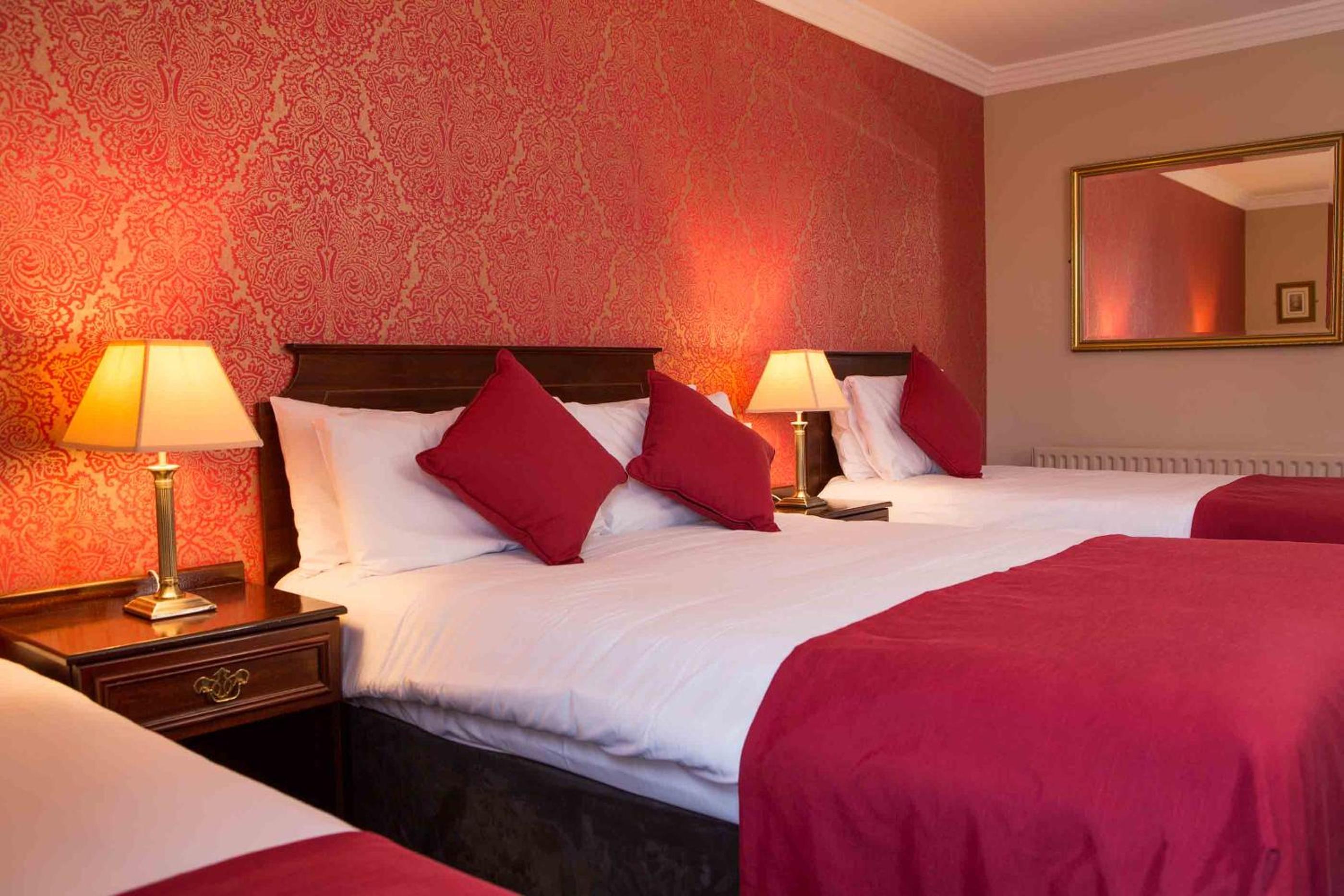 Triple Room - Photo 6