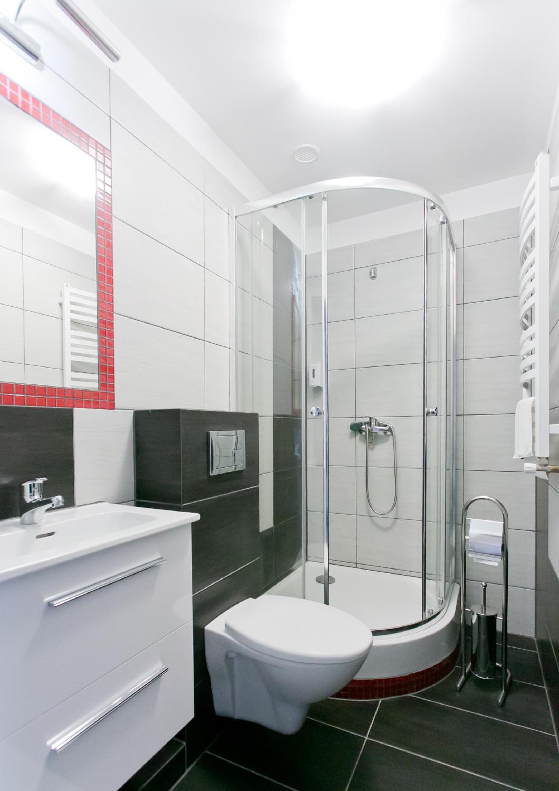 Double Room with Balcony 4 - Photo 6