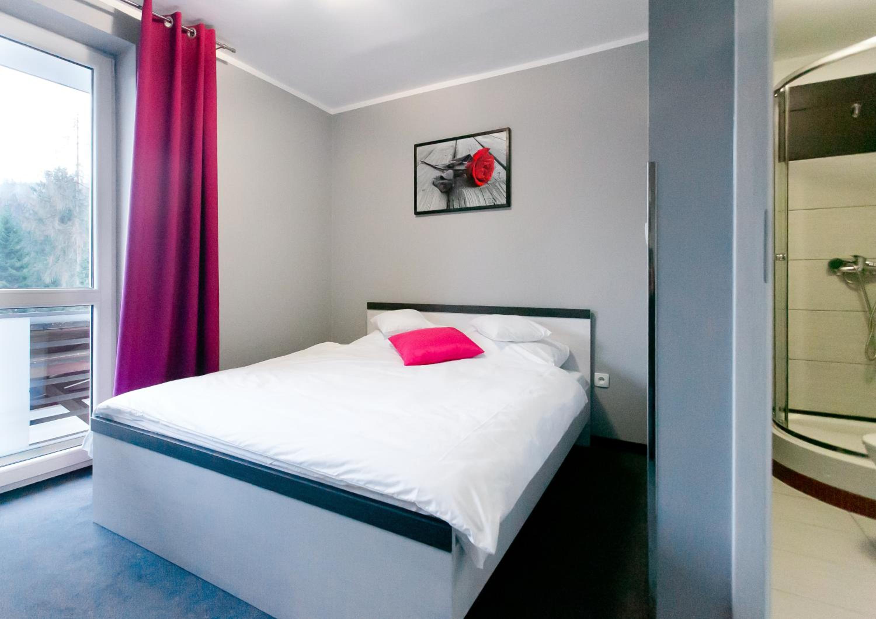 Double Room with Balcony 5 - Photo 1
