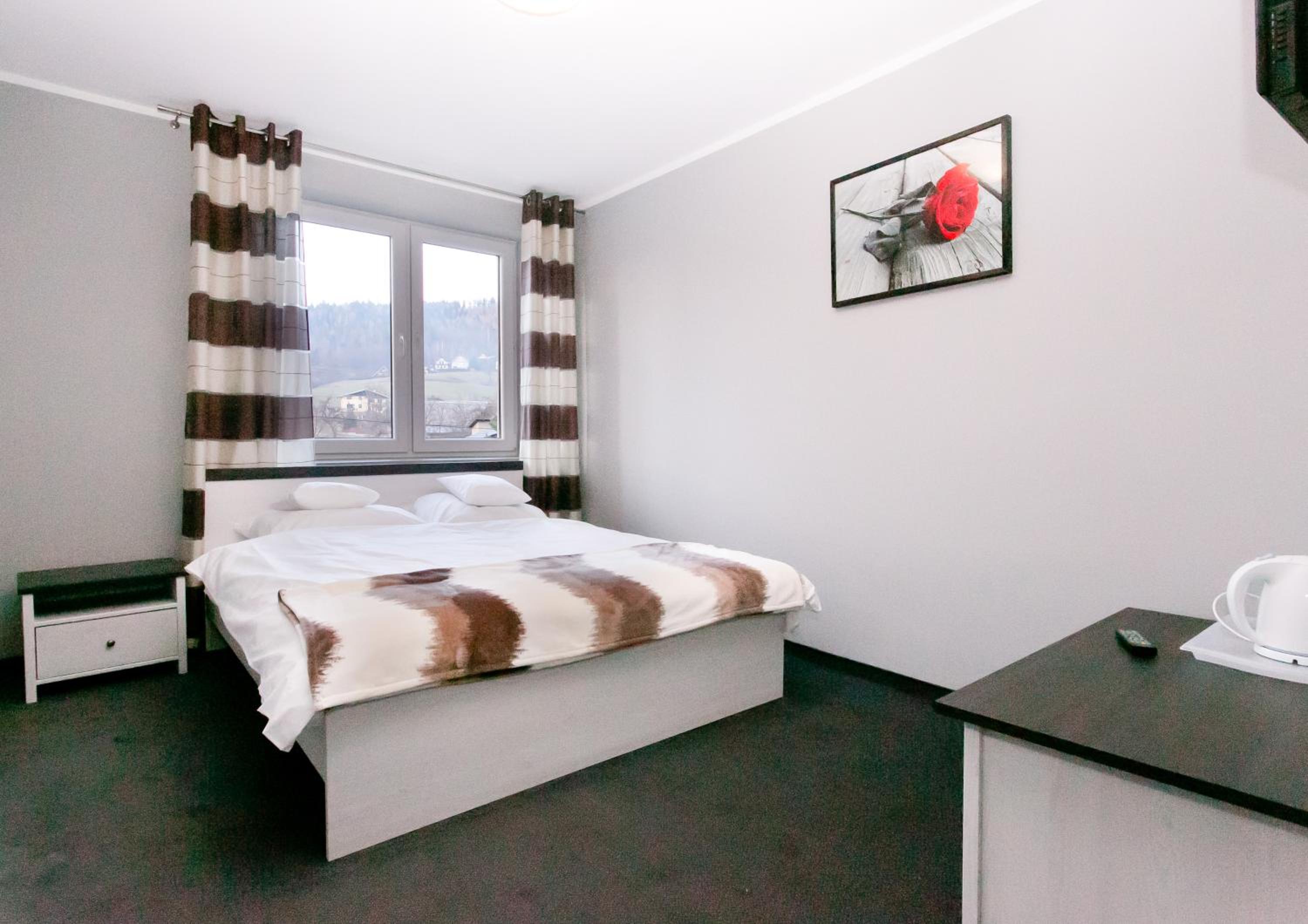 Standard Double Room 8 - Photo 1