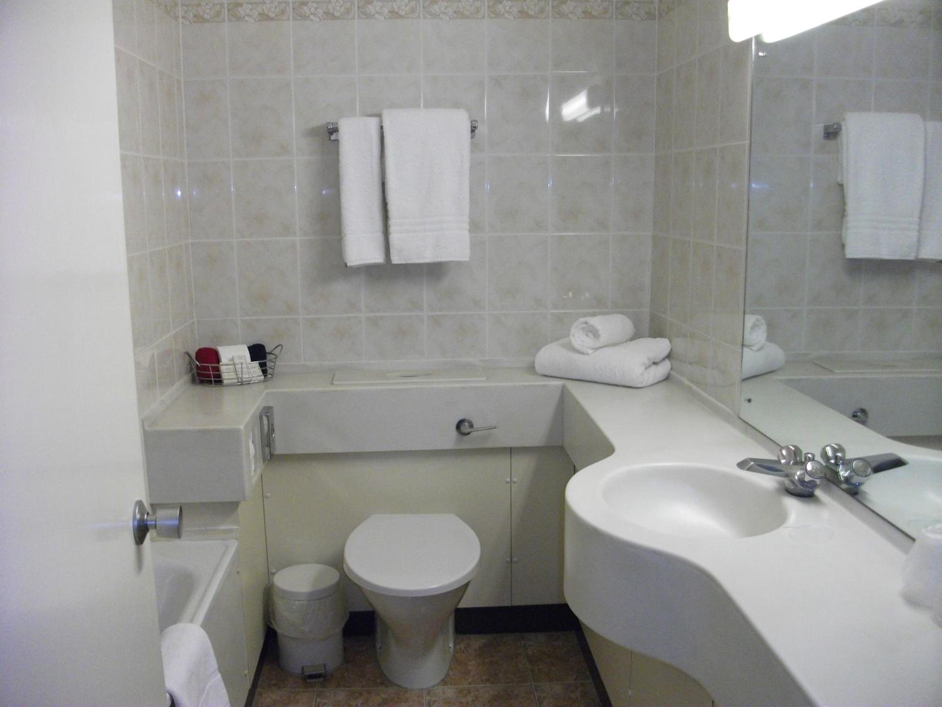 Double Room - Photo 6