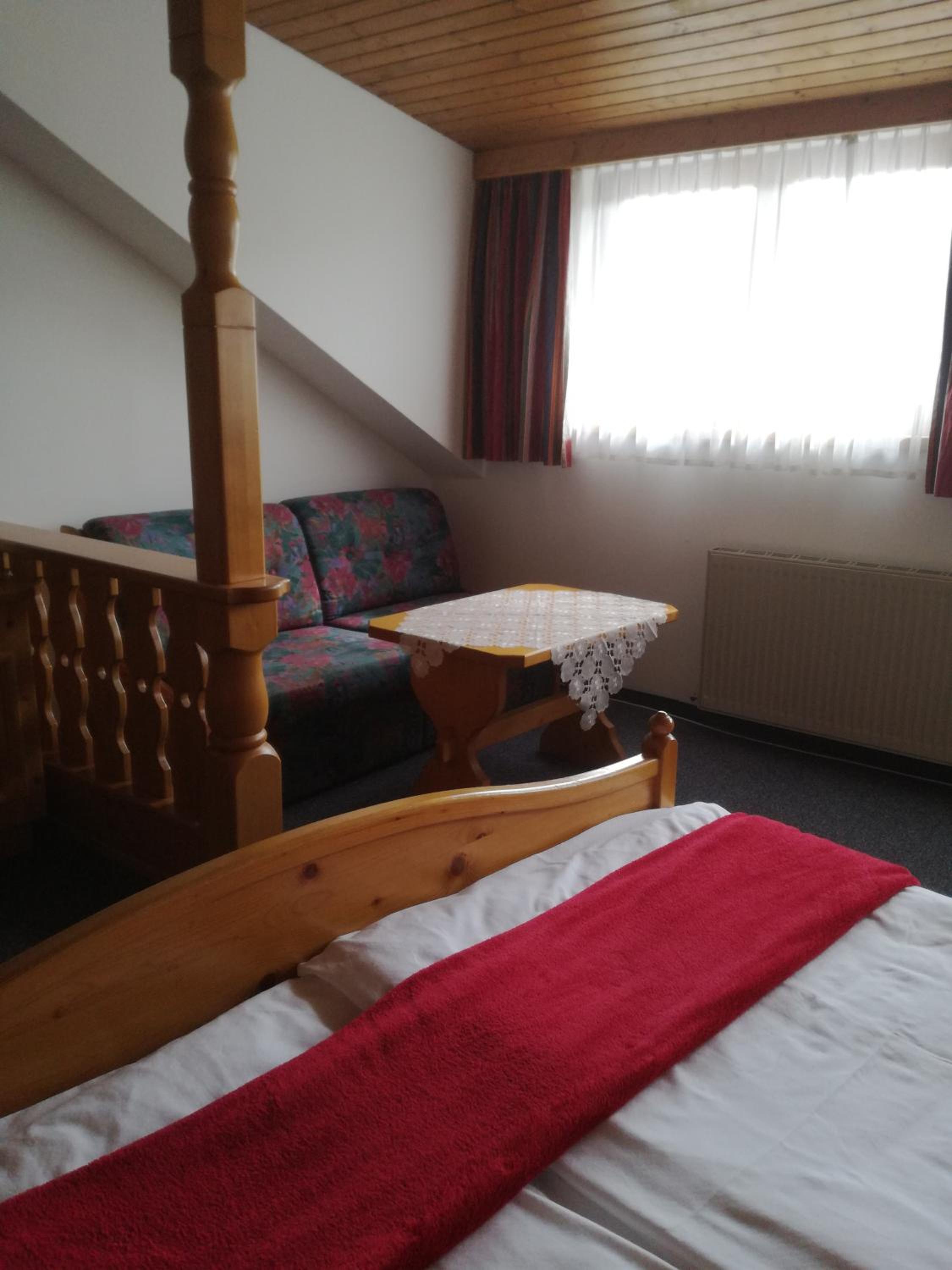 Standard Double Room - Photo 5