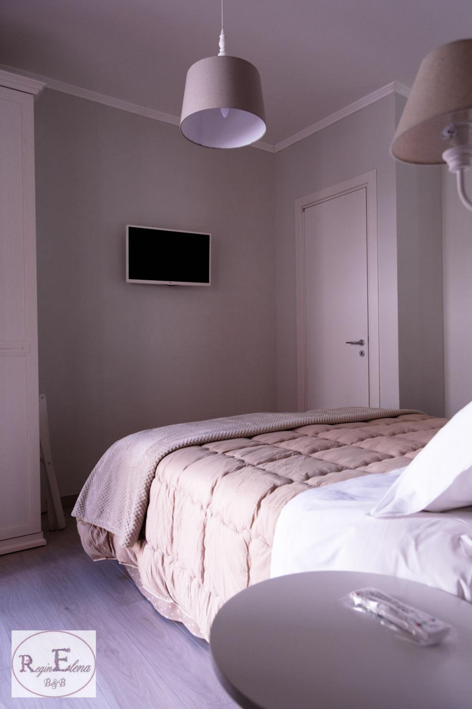 Superior Double or Twin Room photo 3