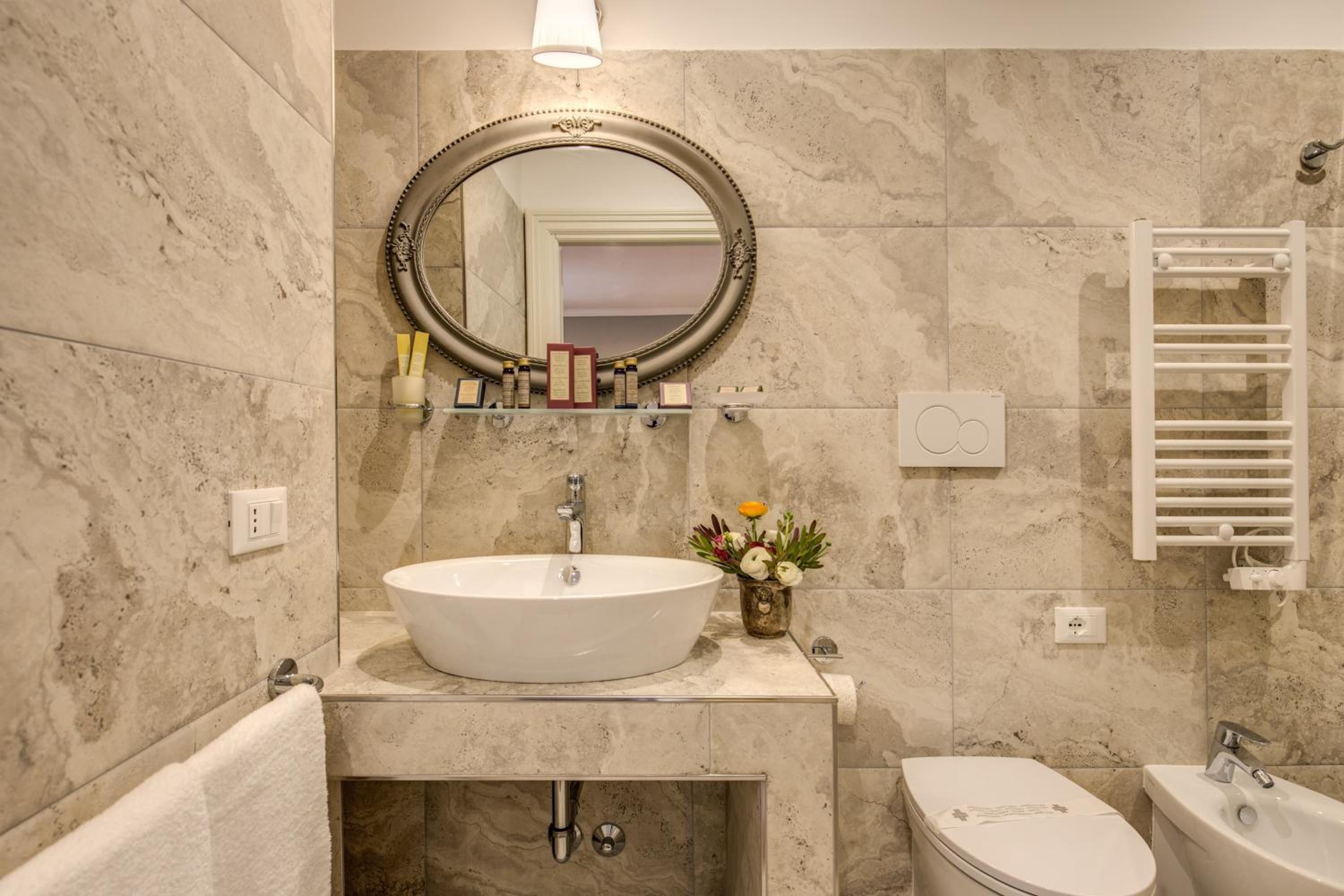 Standard Double Room - Annex thumbnail 5