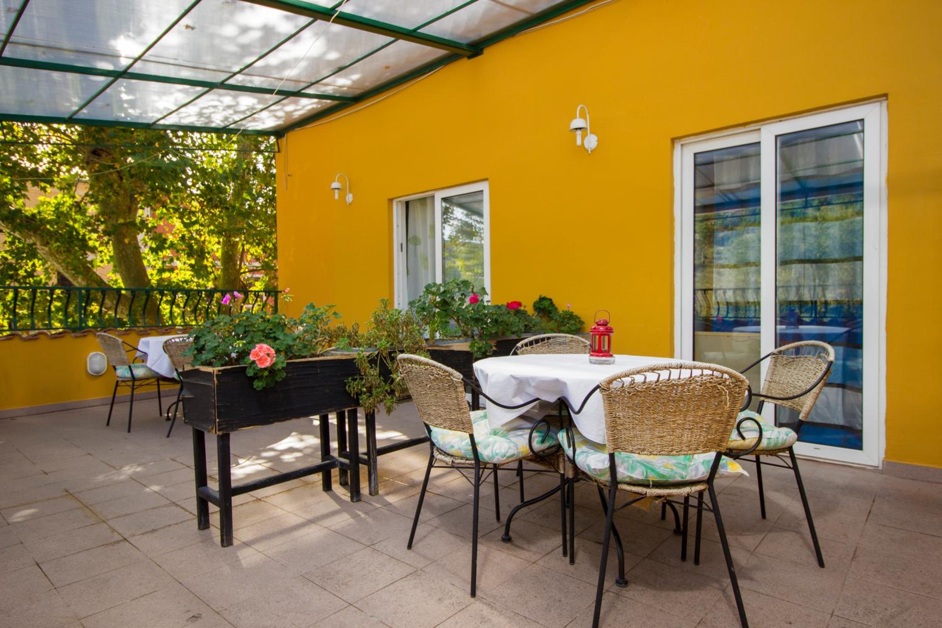 Quadruple Room with Terrace - Photo 18