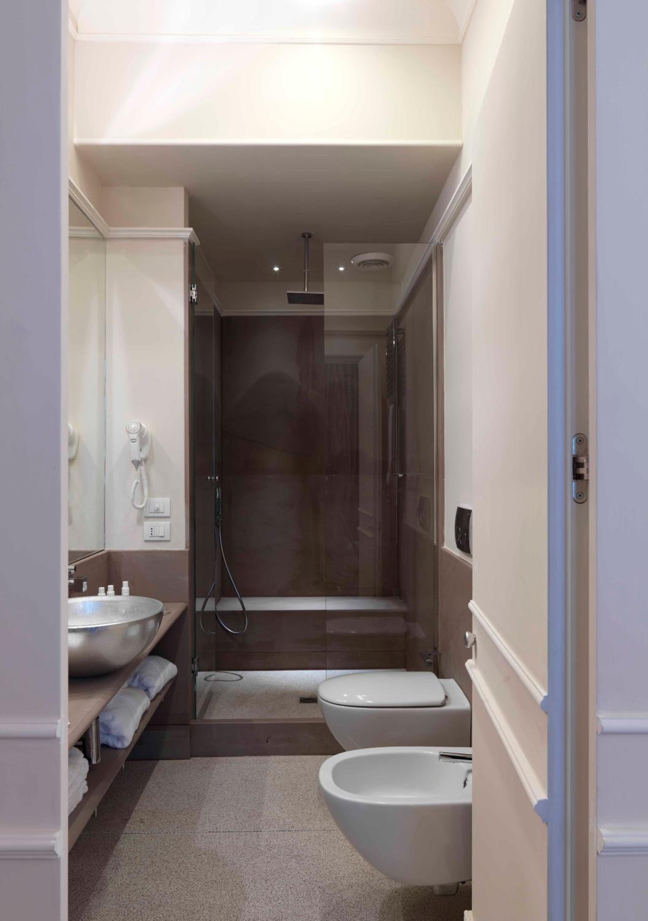Deluxe Double or Twin Room - Photo 3