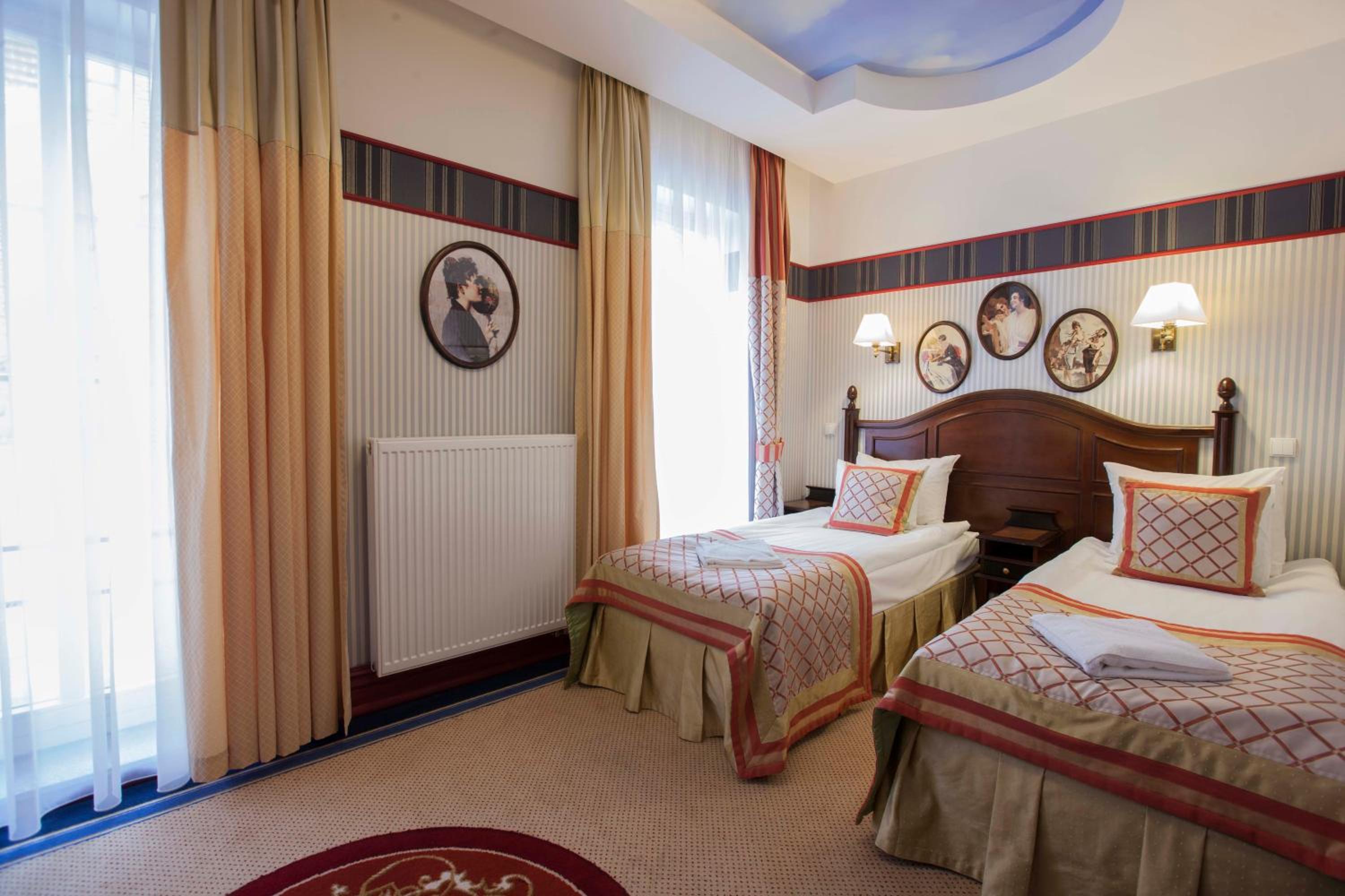 Standard Twin Room photo 1