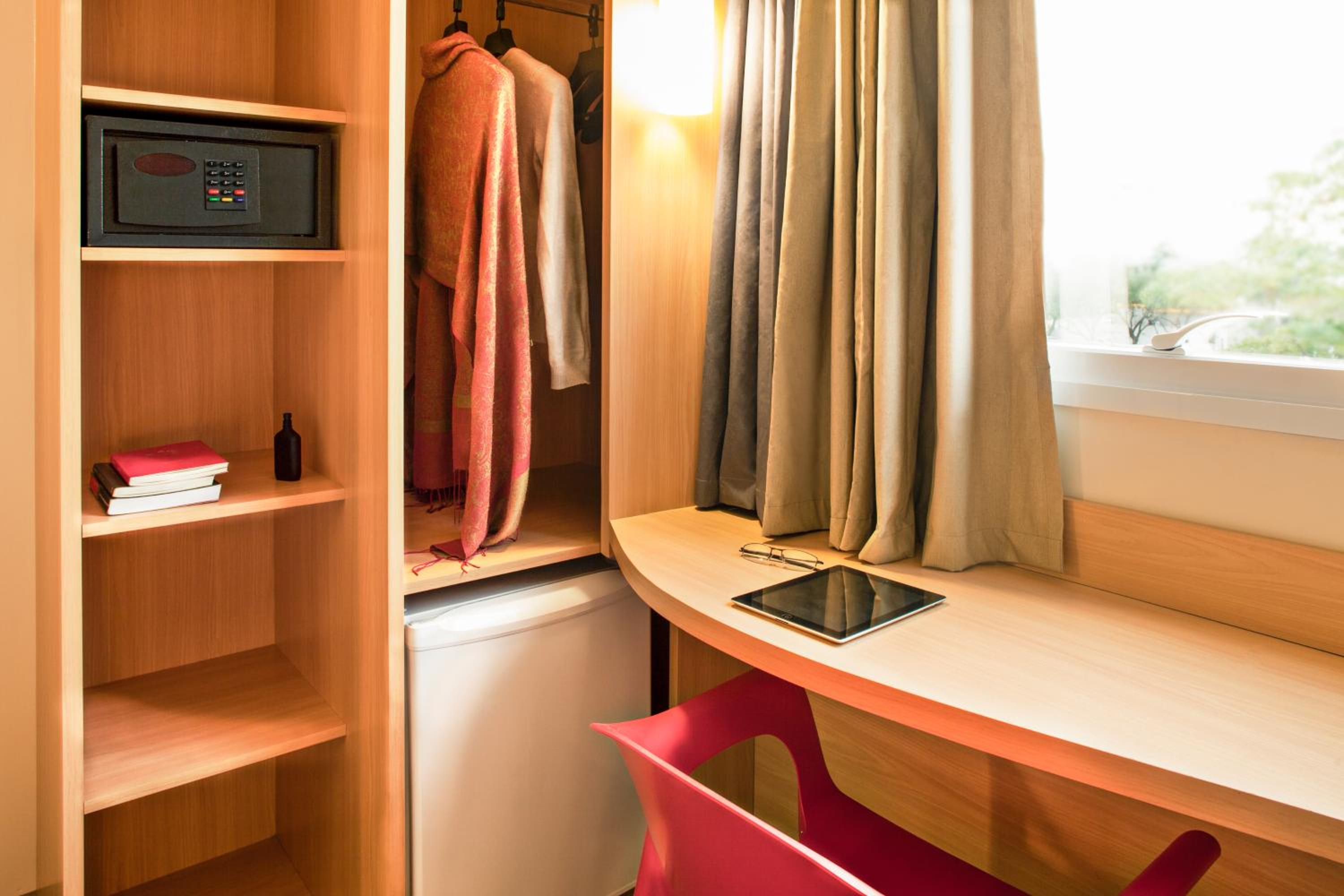 Standard Double Room with Child Bed