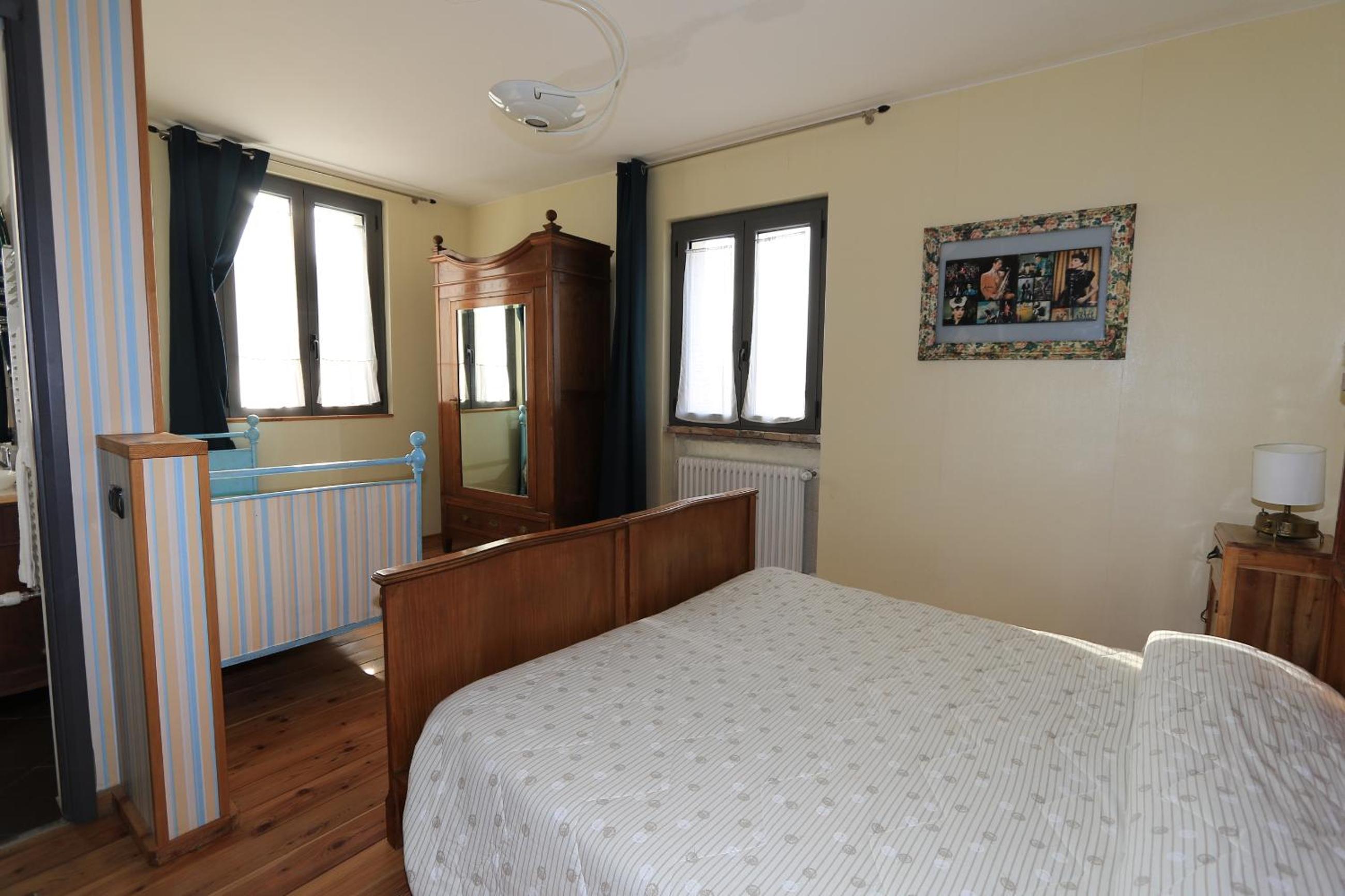 Family Room with Terrace photo 1