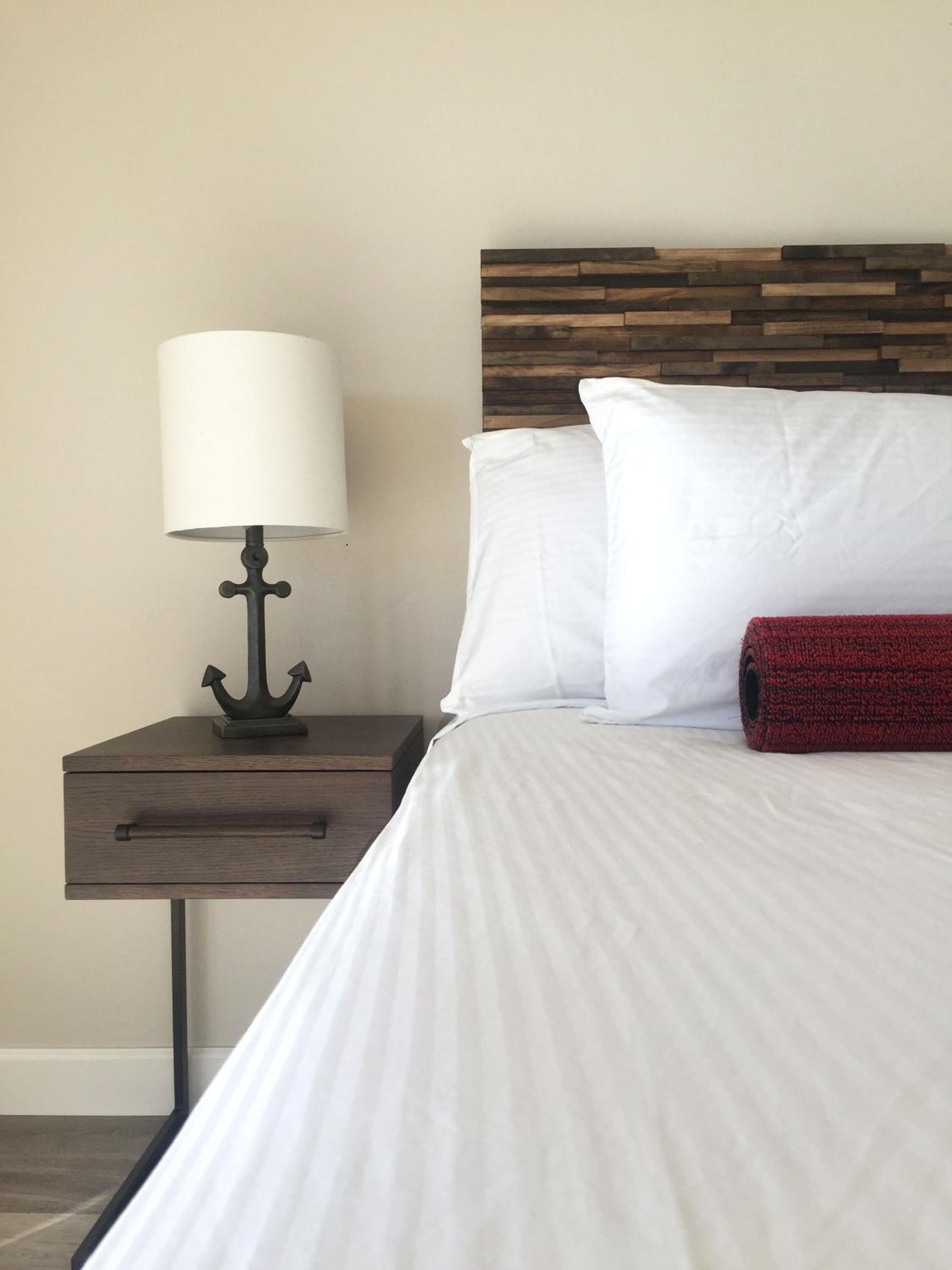 Standard King Room photo 1