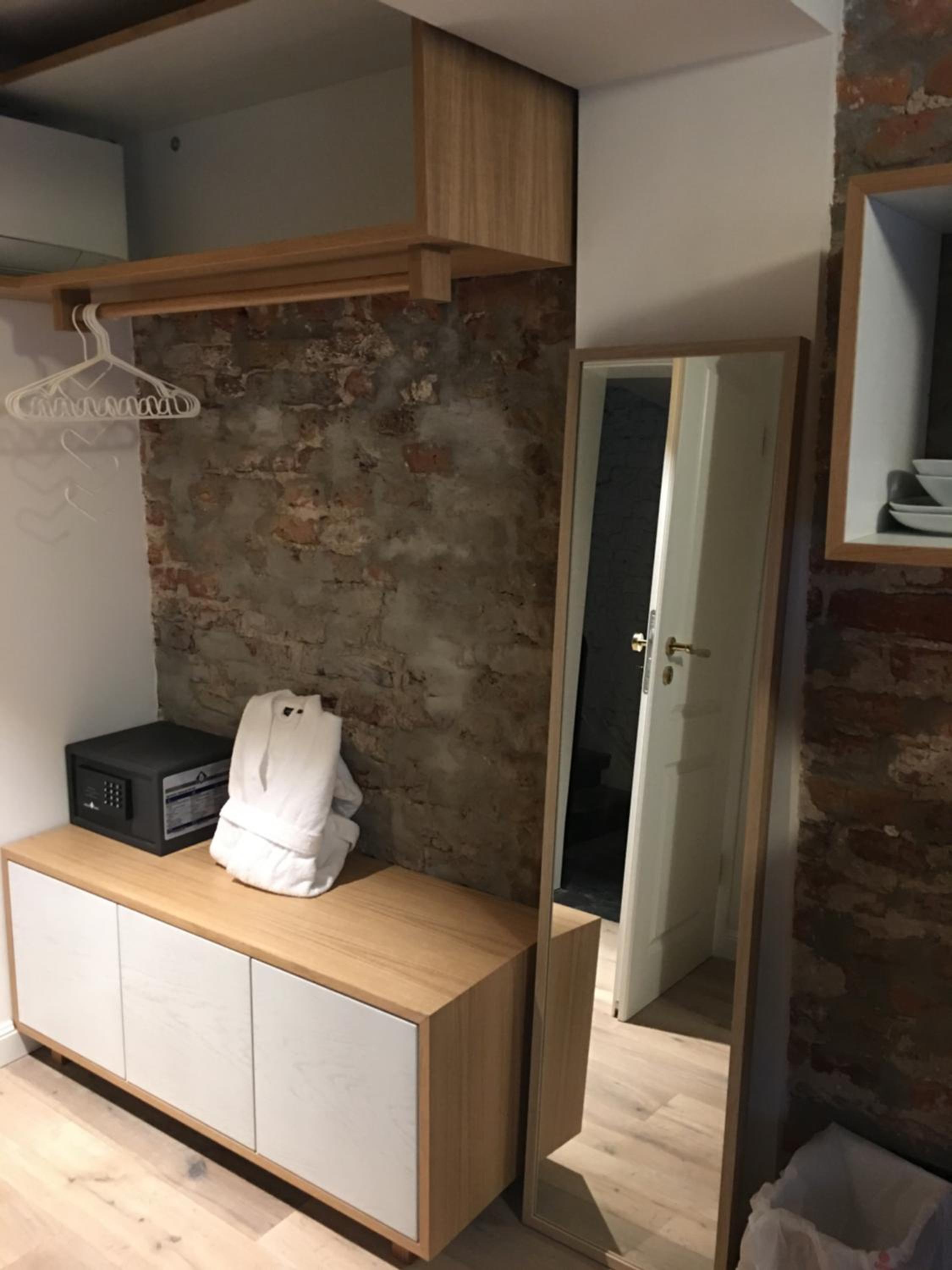 Apartment - Photo 20