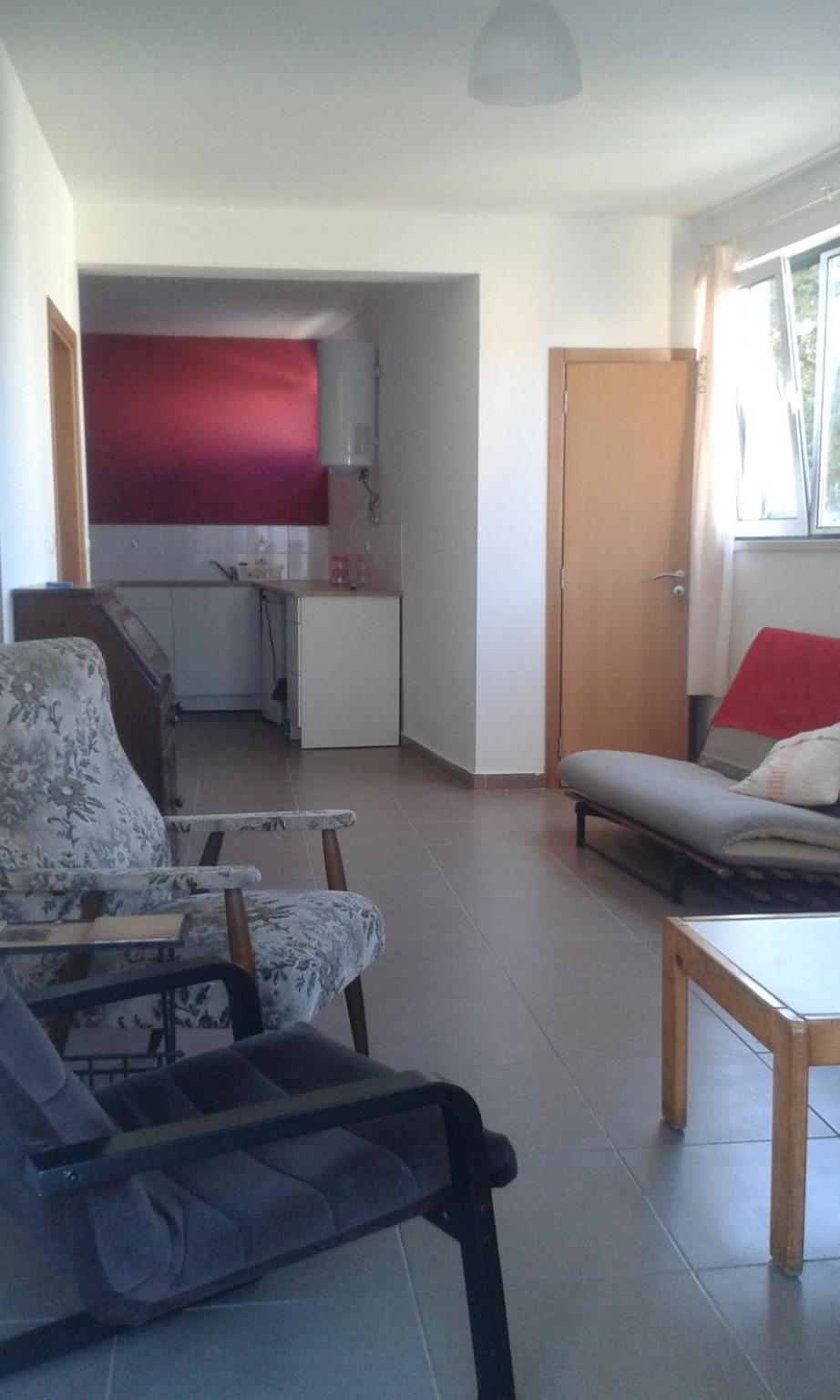 One-Bedroom Apartment - Photo 9