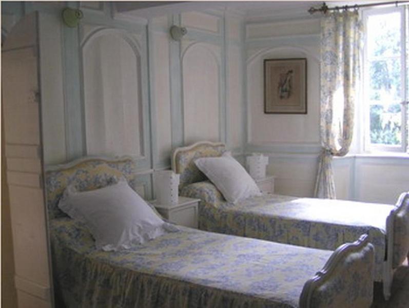 Twin Room with Garden View - Photo 1