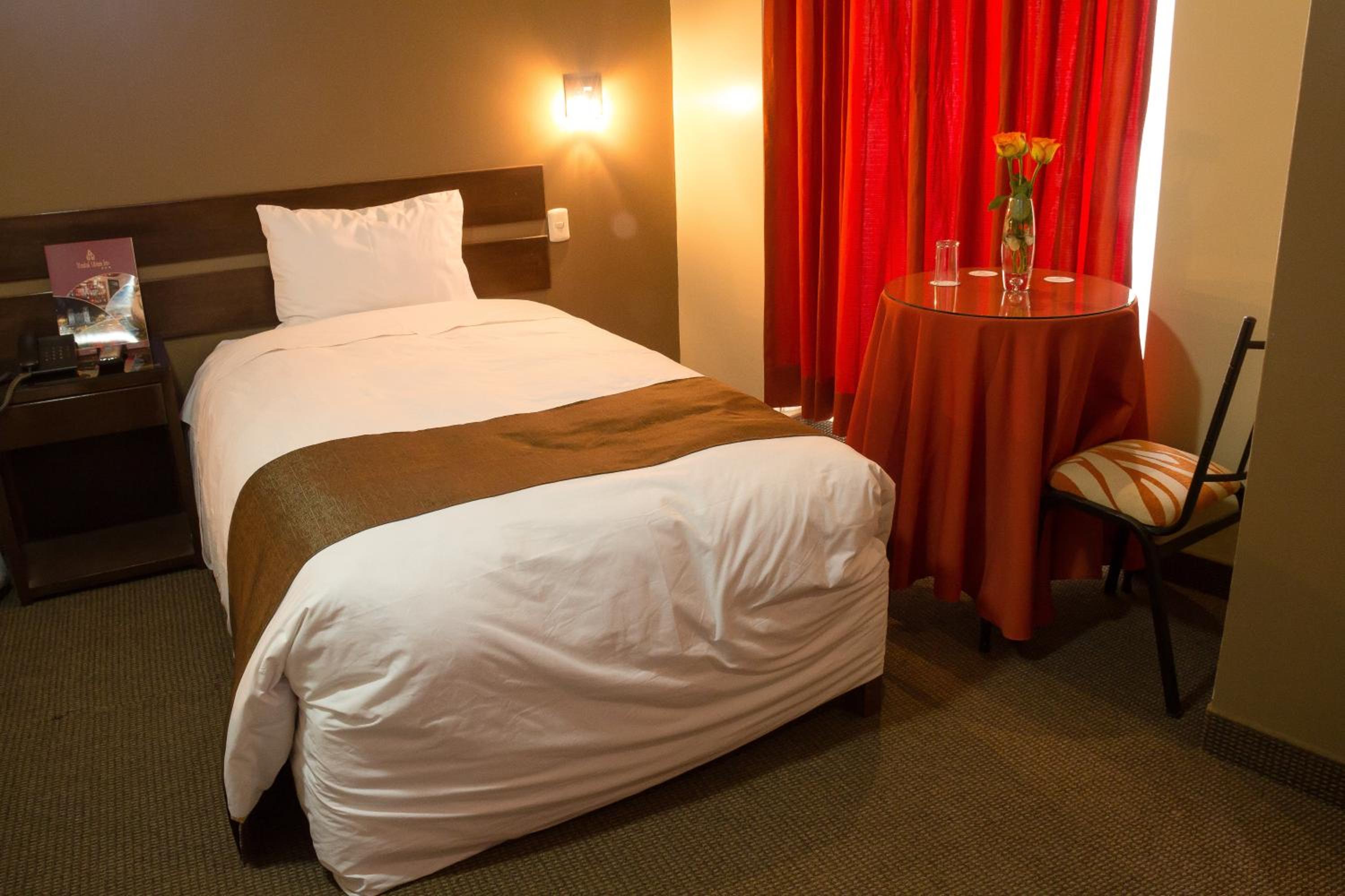 Single Room photo 1