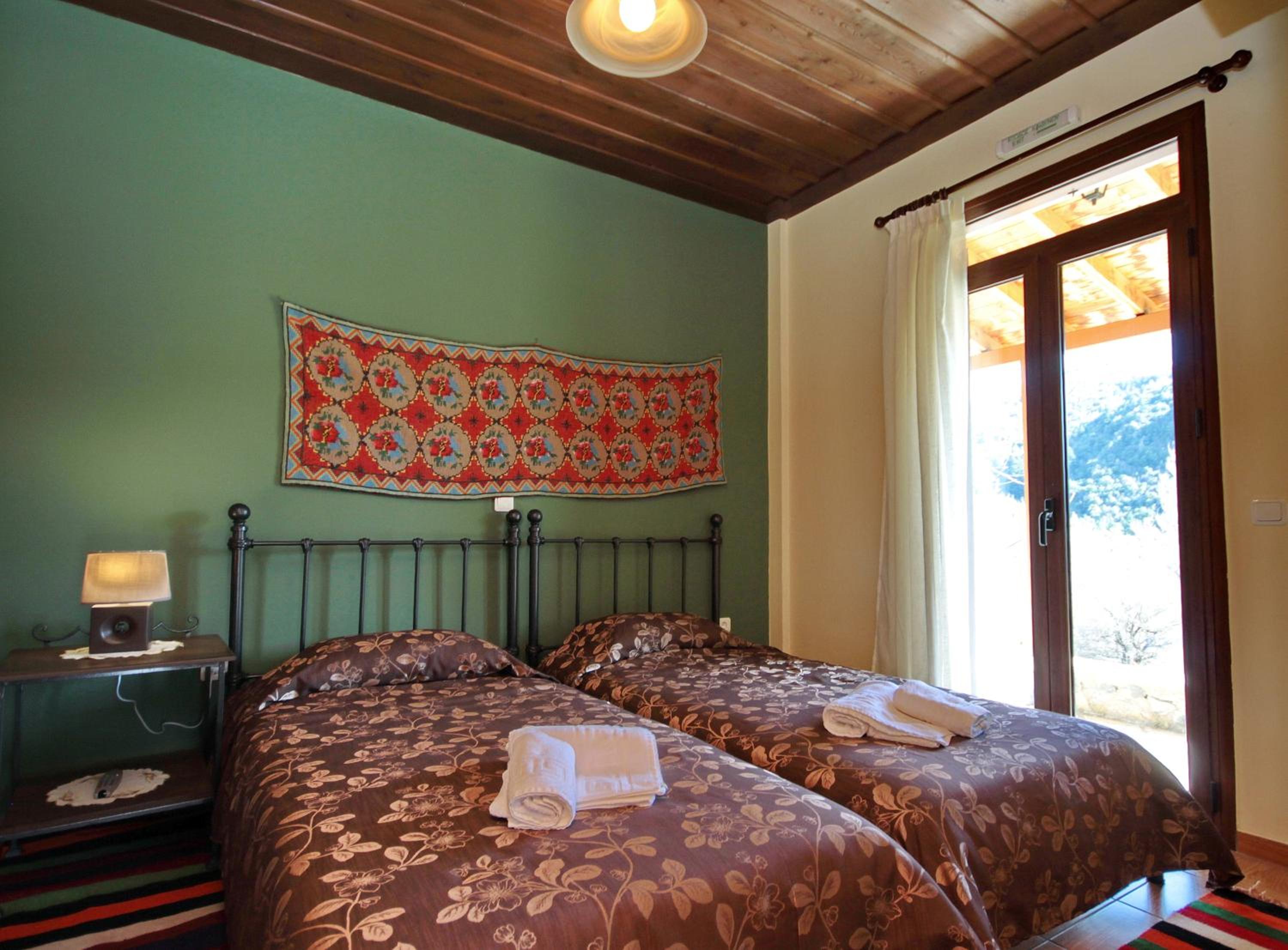 Two-Bedroom Apartment - Photo 14