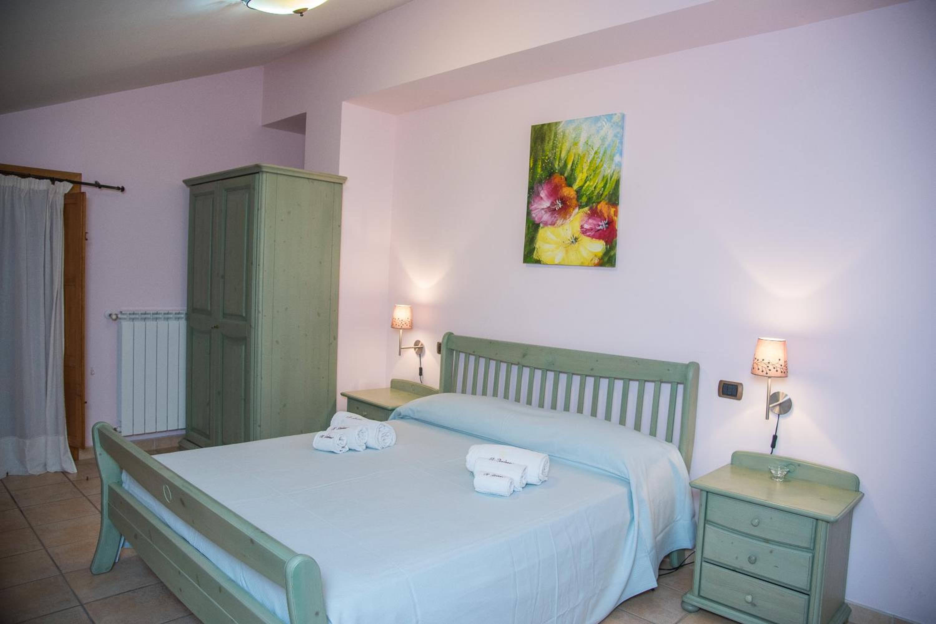Standard Double Room photo 3