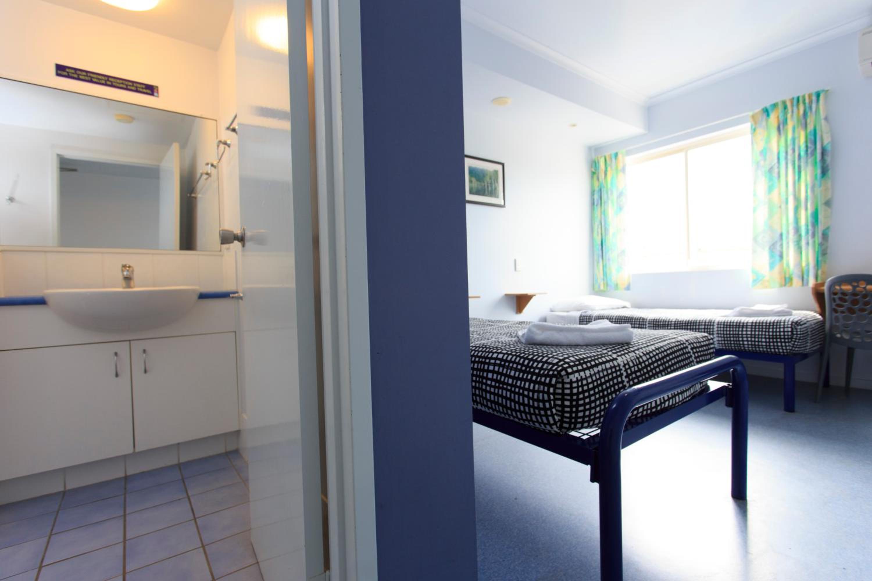 Twin Room with Private Bathroom