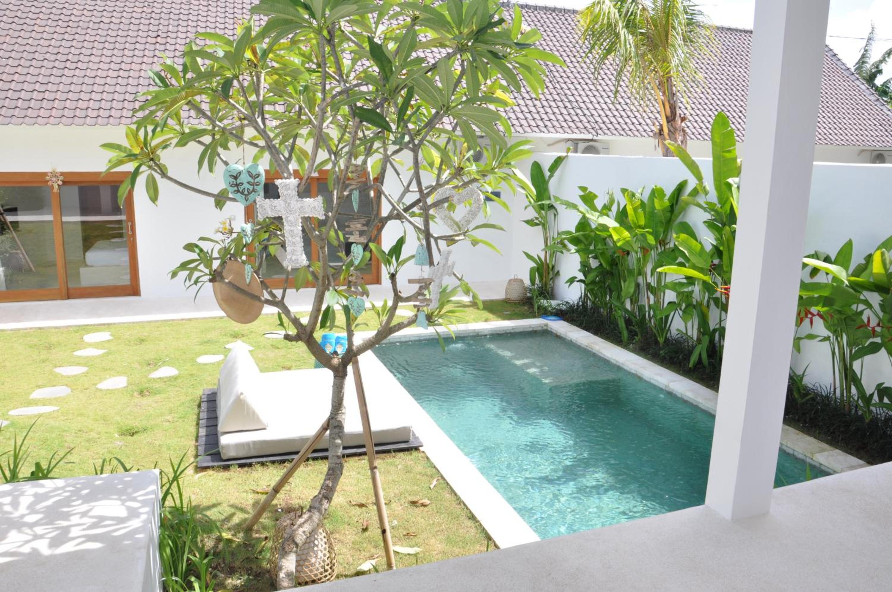 Two-Bedroom House - Photo 11