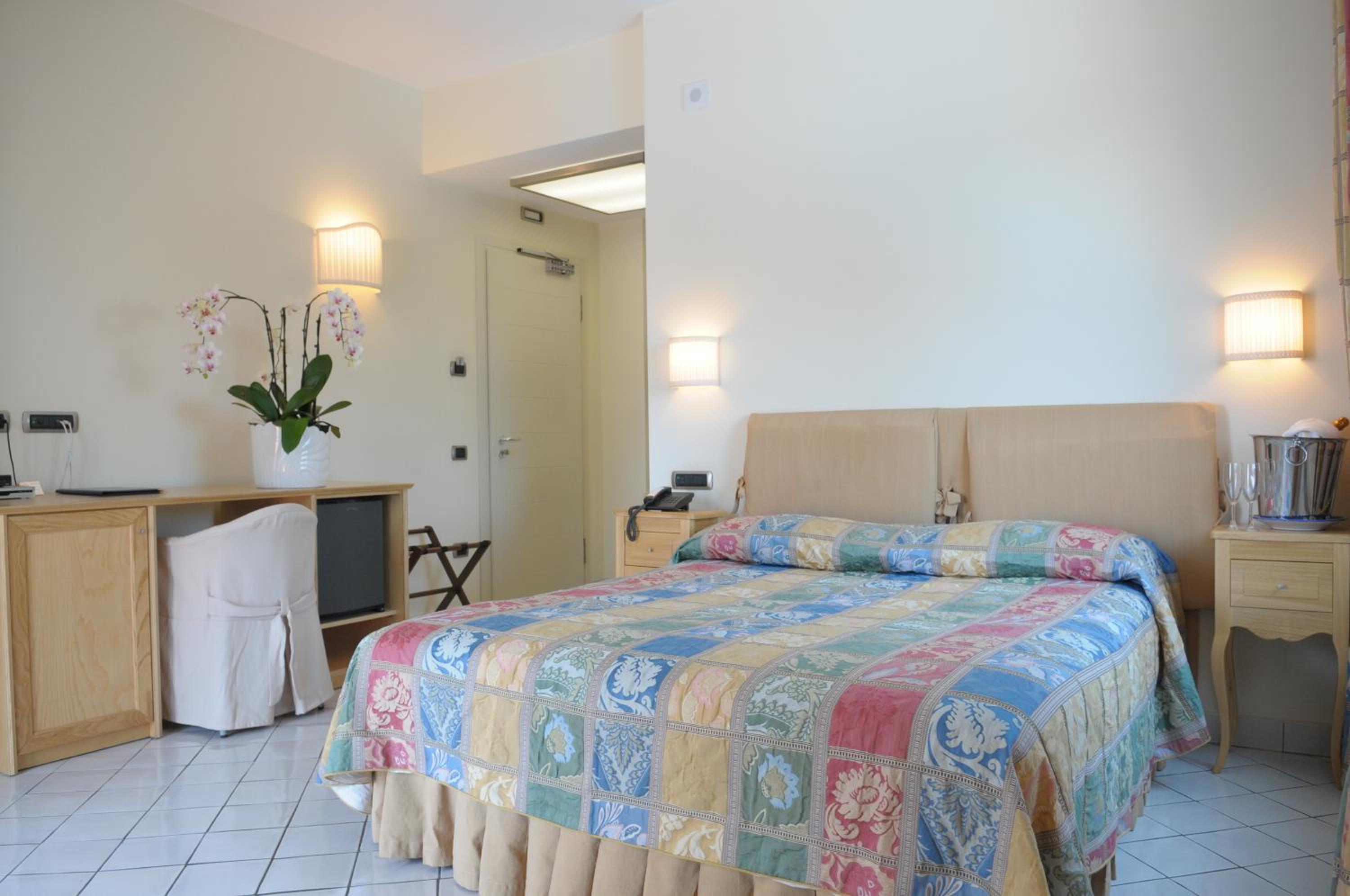 Superior Double Room with Sea View and Terrace - Photo 1