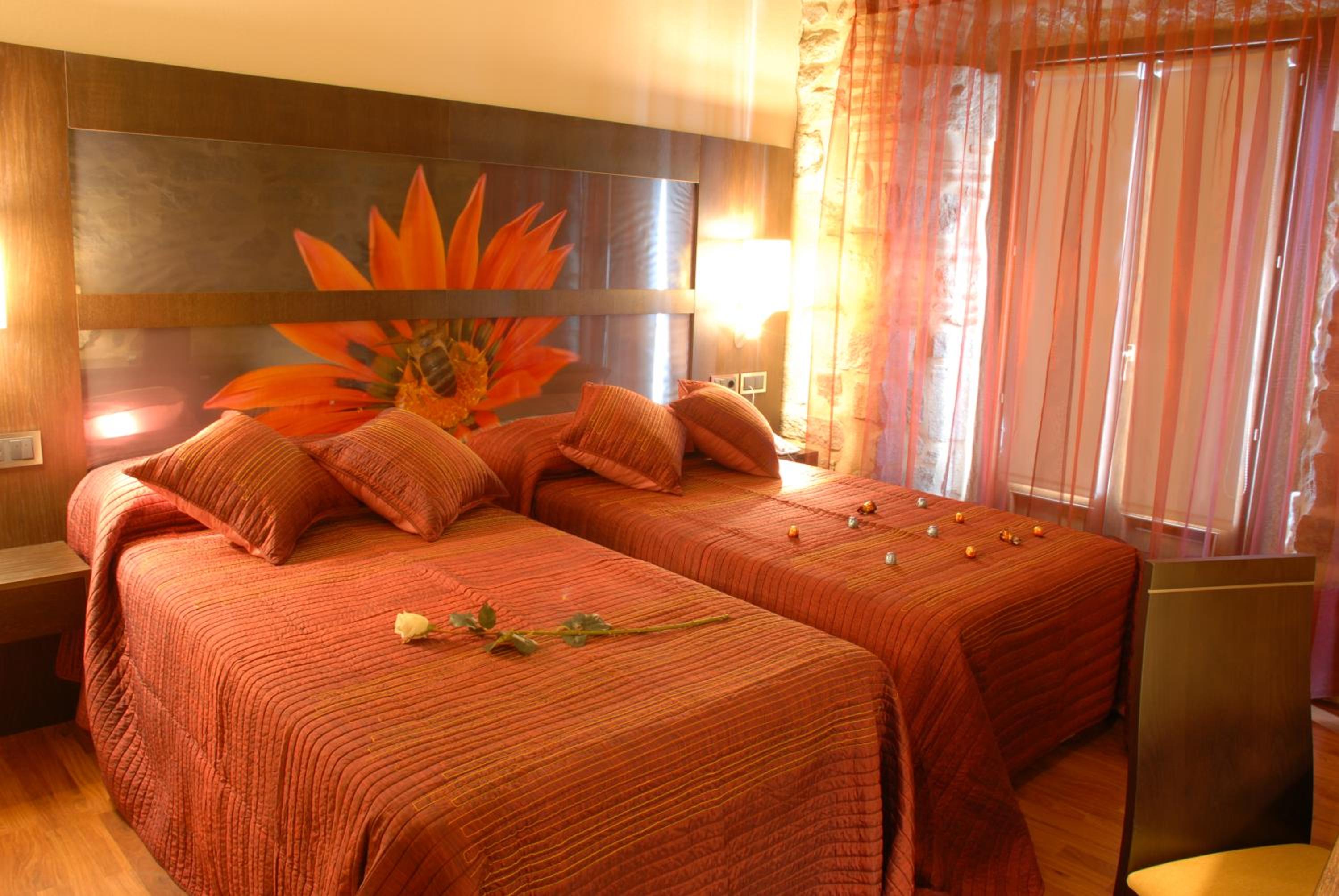 Double Room - Photo 9